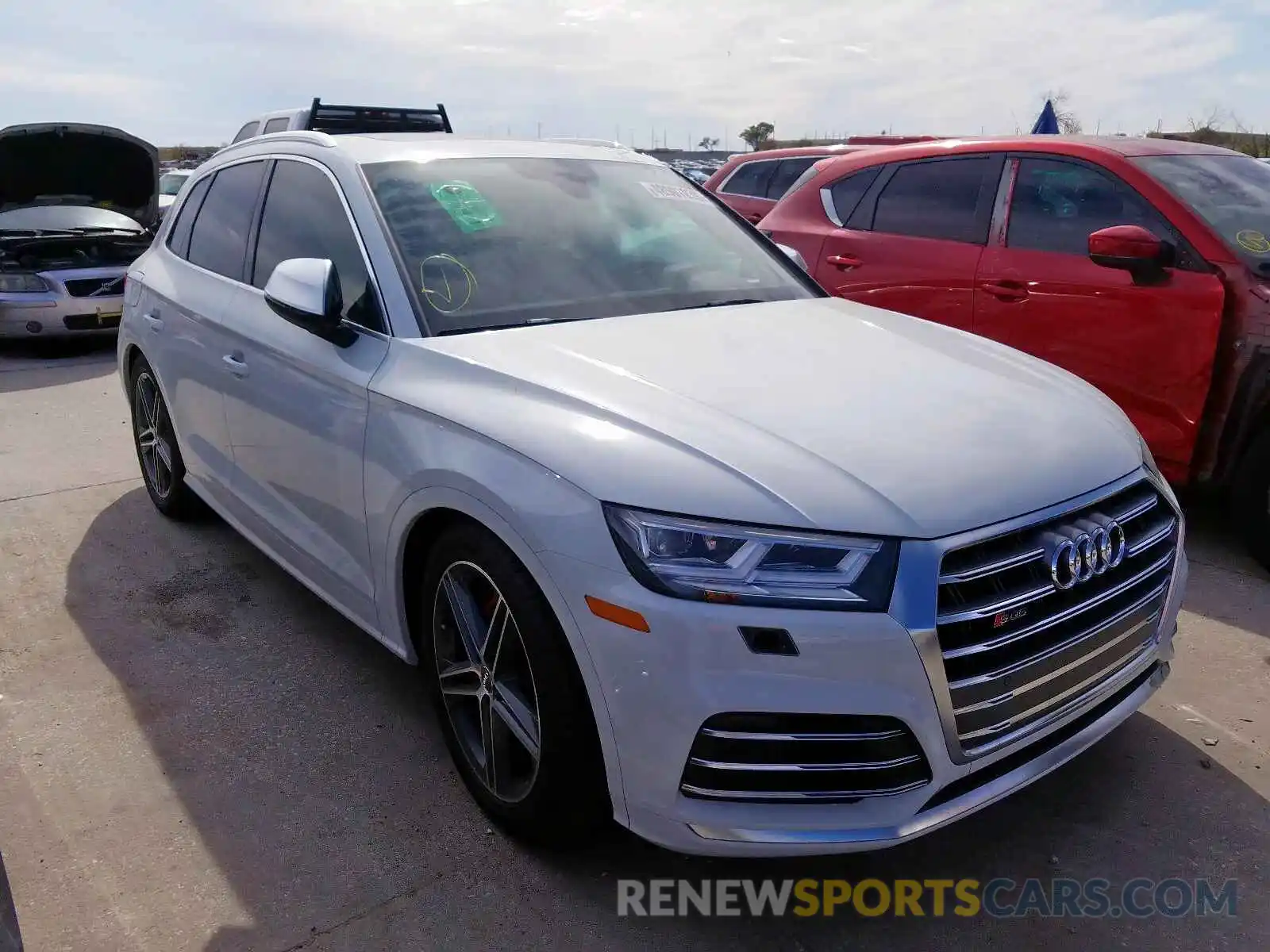 1 Photograph of a damaged car WA1B4AFY6K2076470 AUDI SQ5 PREMIU 2019