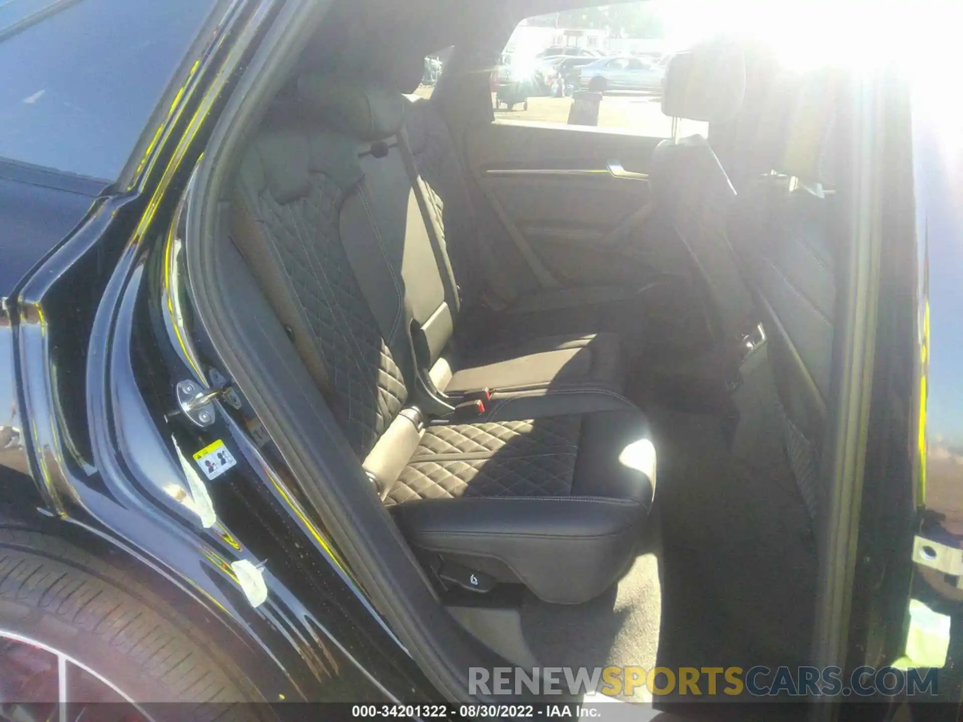 8 Photograph of a damaged car WA134AFY1N2033051 AUDI SQ5 SPORTBACK 2022