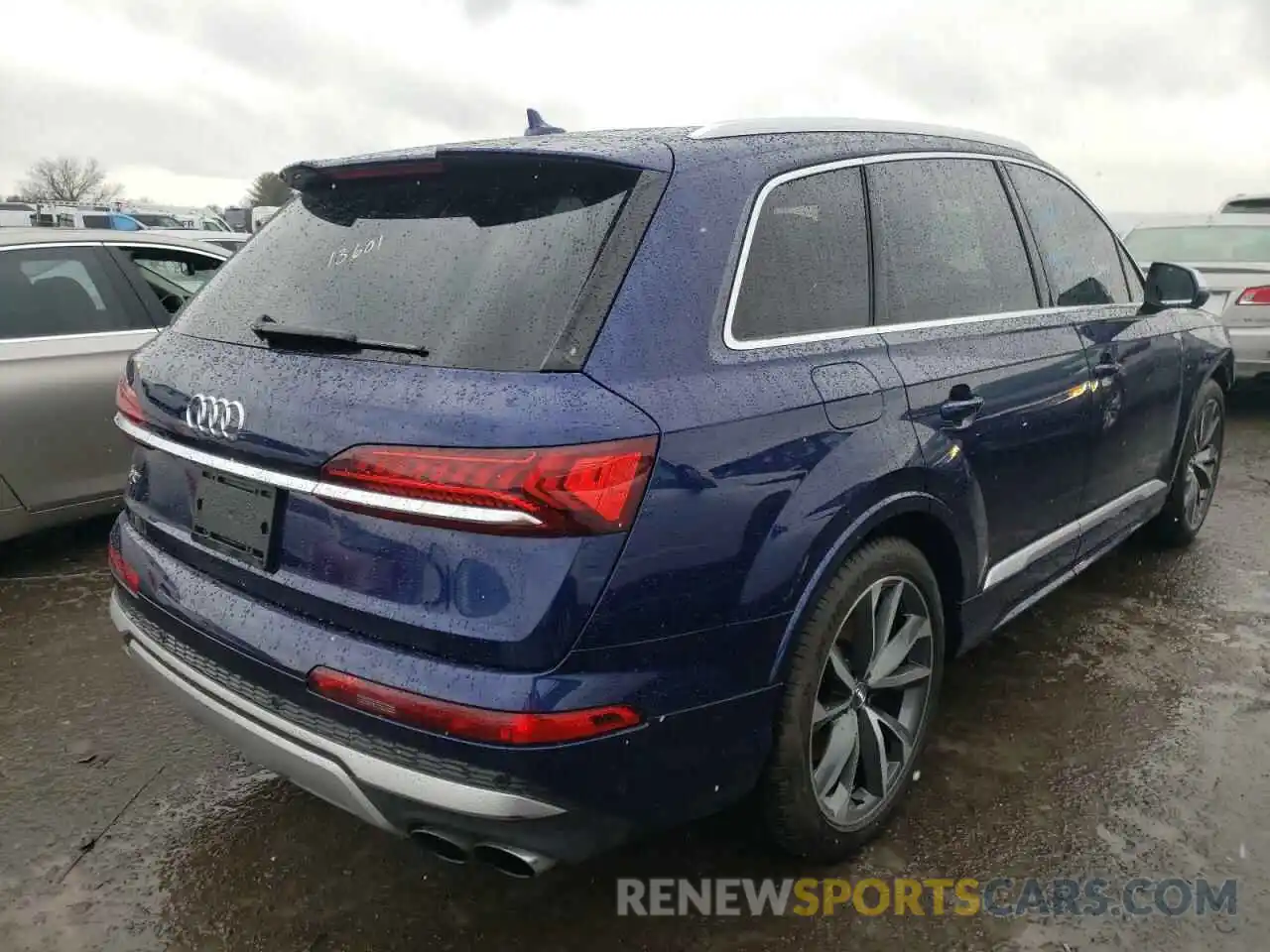 4 Photograph of a damaged car WA1AWAF75LD011628 AUDI SQ7 2020