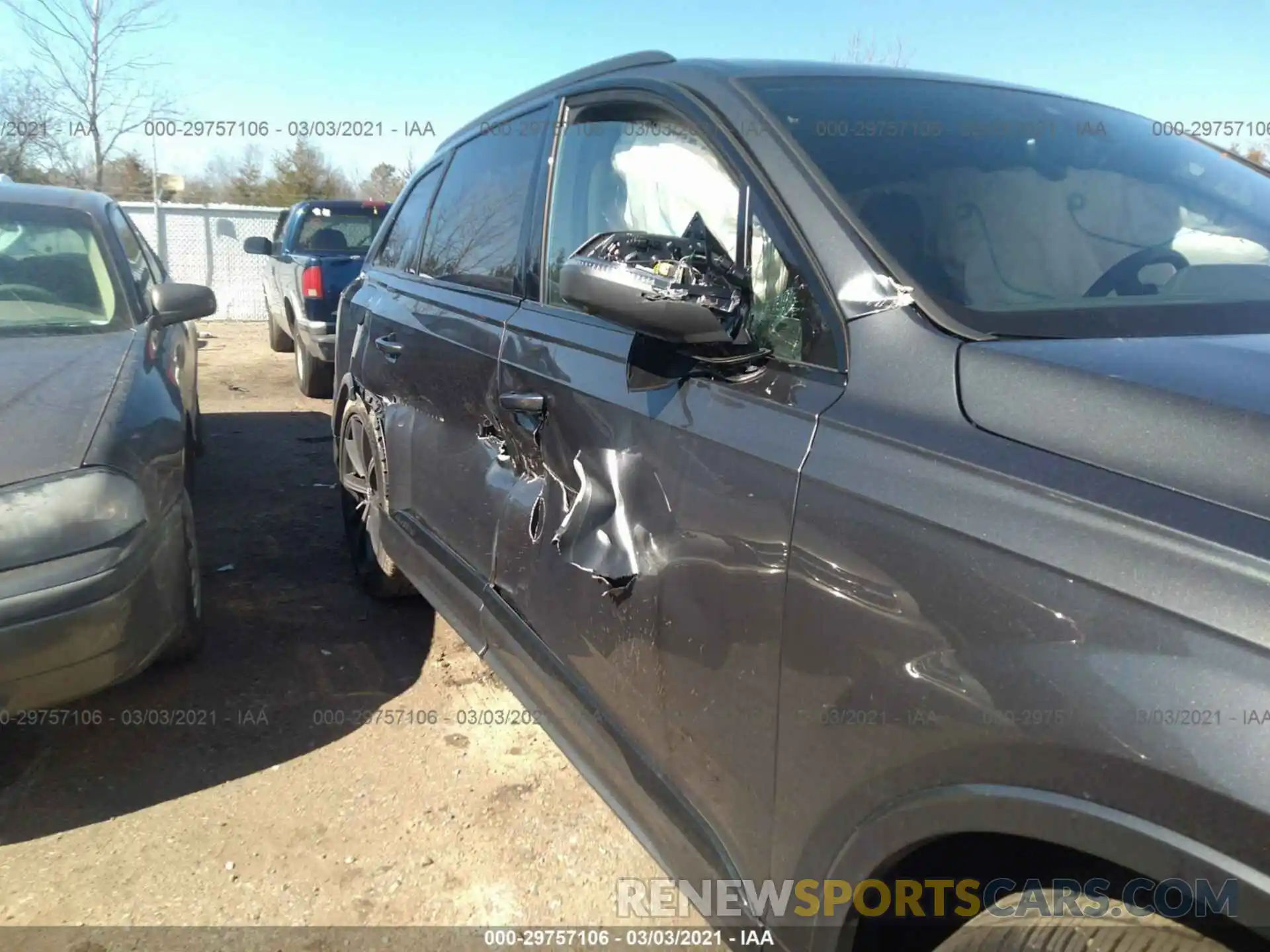 6 Photograph of a damaged car WA1VWAF7XLD012792 AUDI SQ7 2020