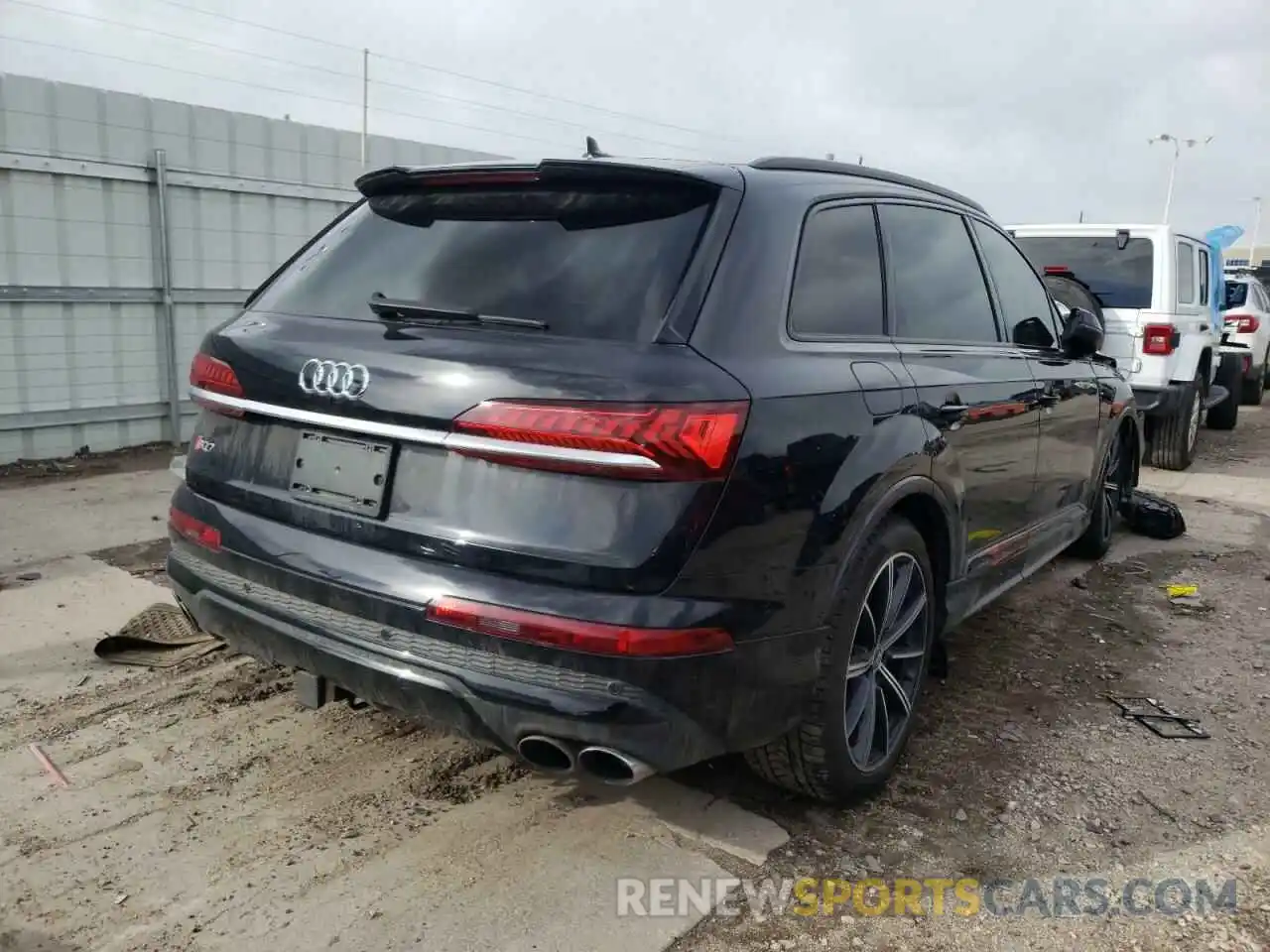 4 Фотография поврежденного автомобиля WA1AWBF78MD010559 AUDI SQ7 2021