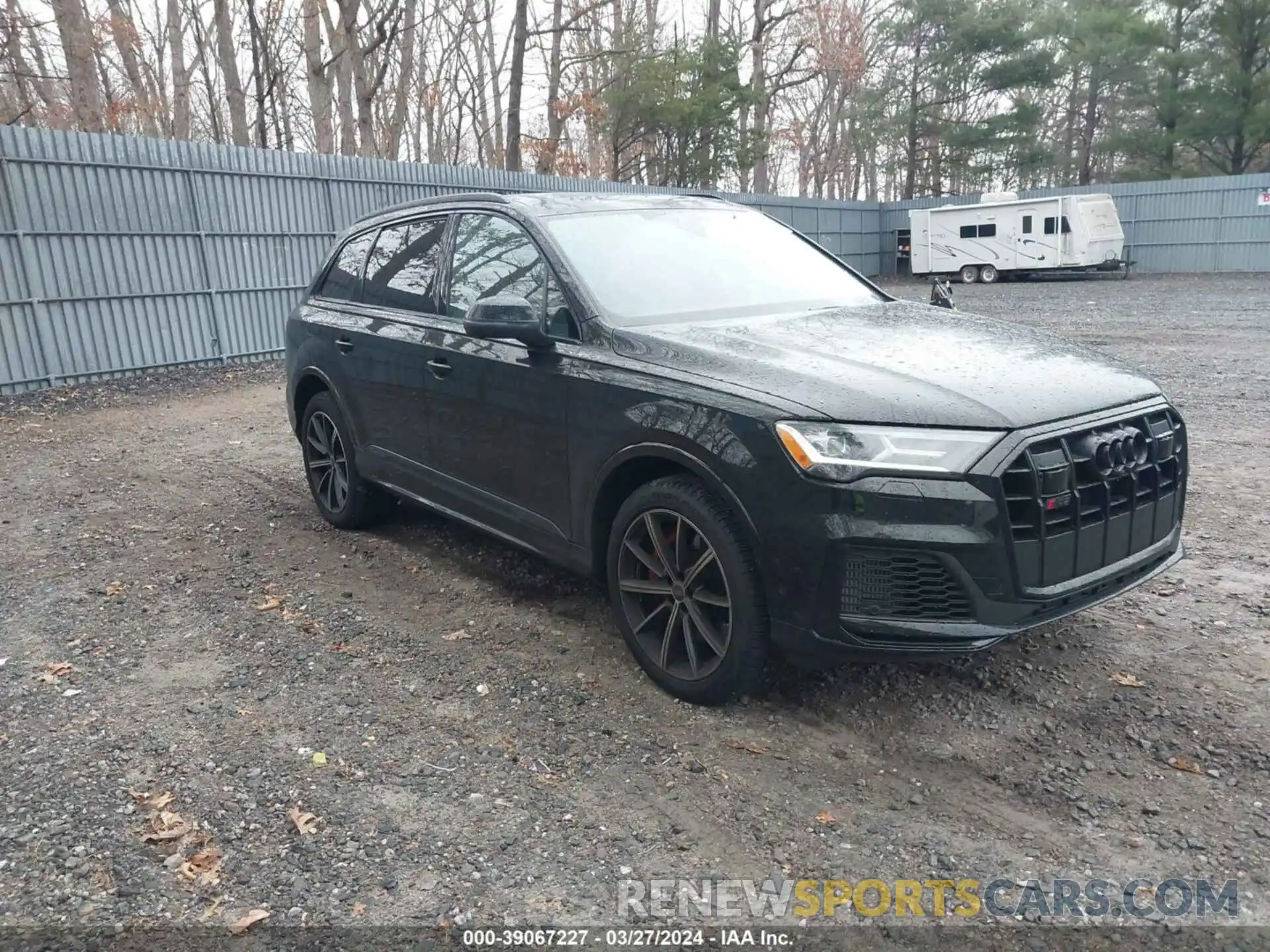 1 Photograph of a damaged car WA1VWBF70ND017993 AUDI SQ7 2022