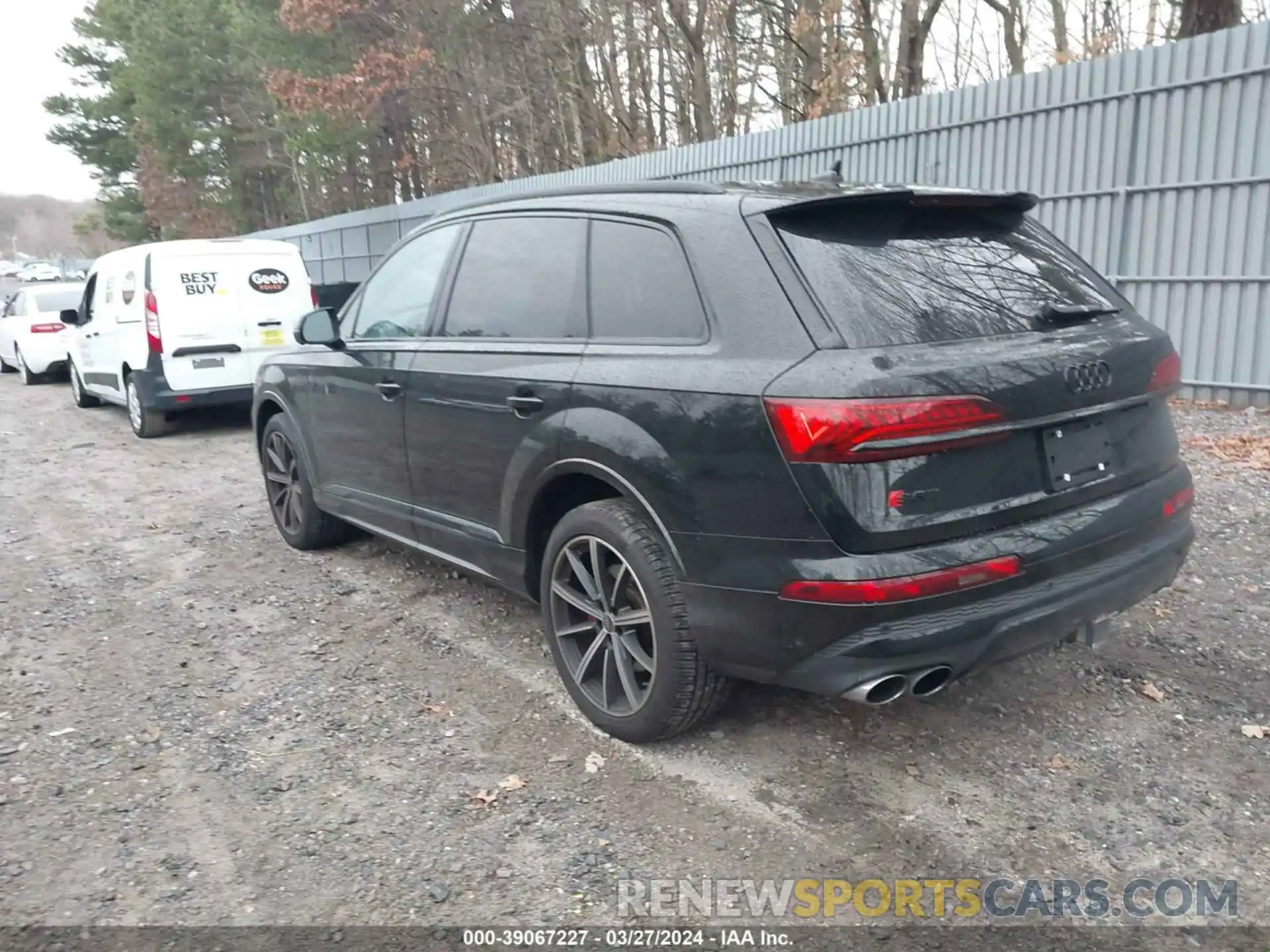 3 Photograph of a damaged car WA1VWBF70ND017993 AUDI SQ7 2022