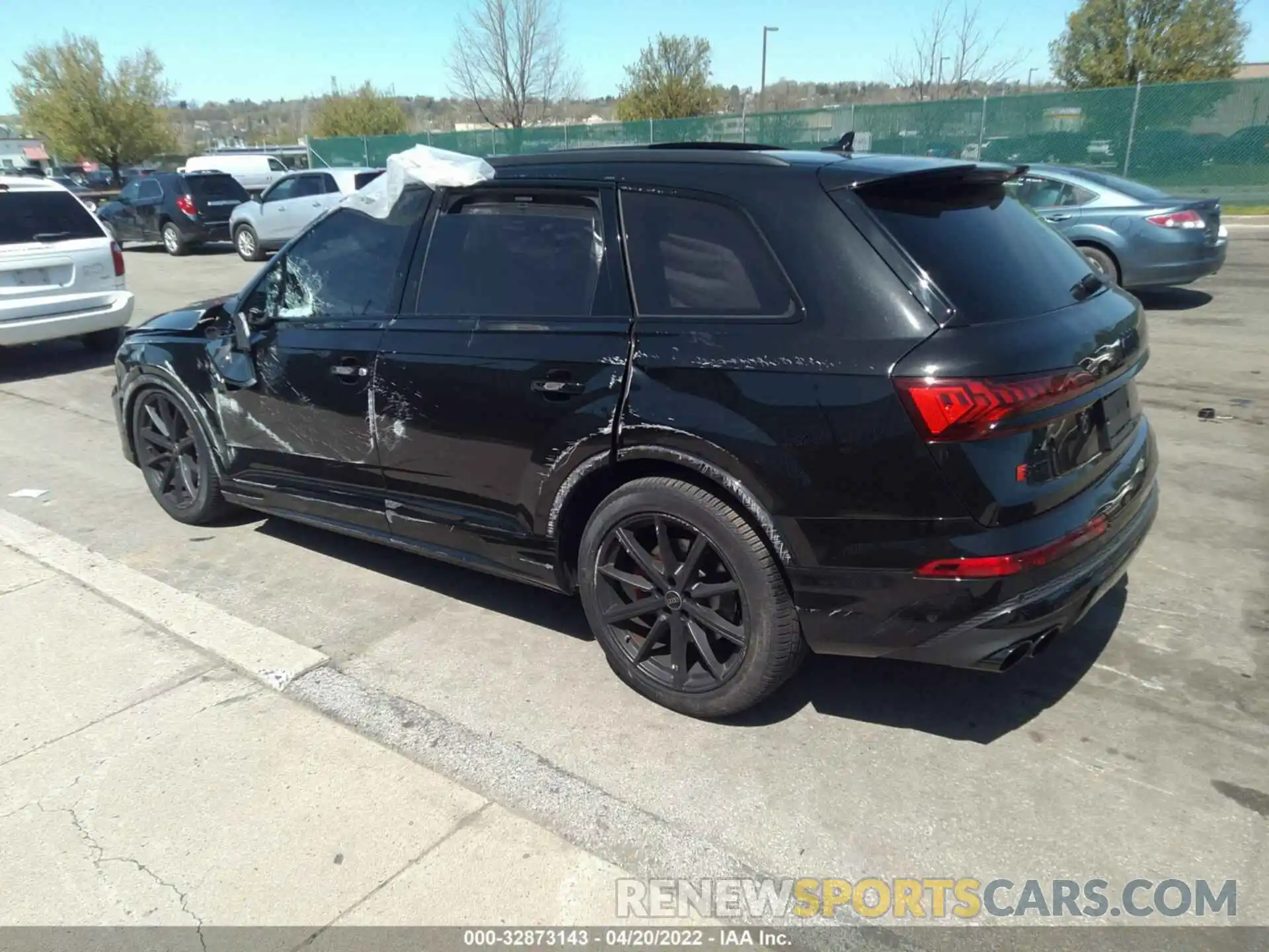 3 Photograph of a damaged car WA1VWBF73ND008849 AUDI SQ7 2022