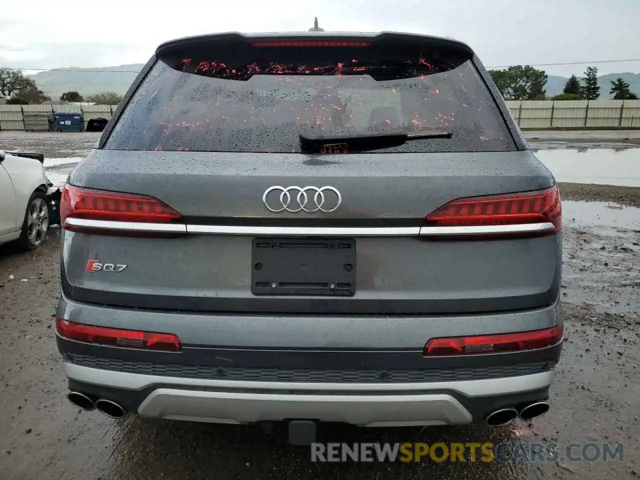 6 Photograph of a damaged car WA1VWBF71PD016242 AUDI SQ7 2023