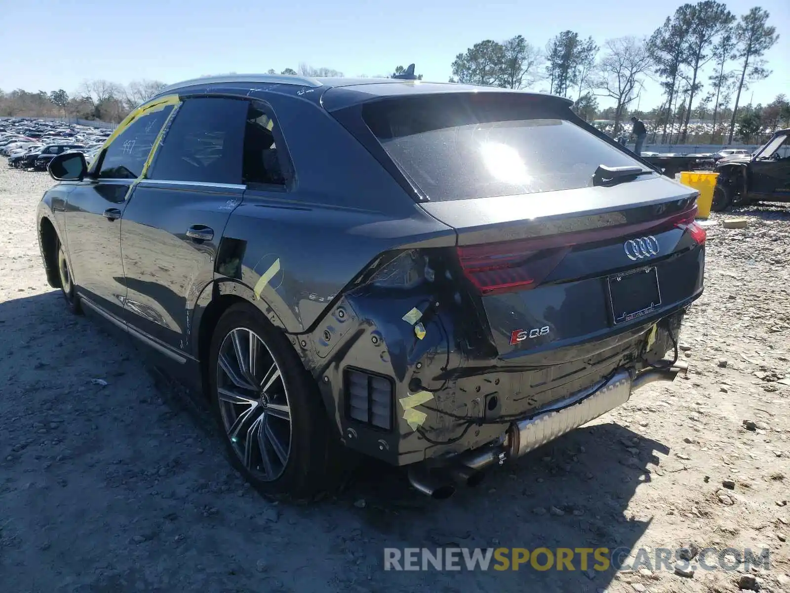 3 Photograph of a damaged car WA1AWBF19MD013210 AUDI SQ8 2021