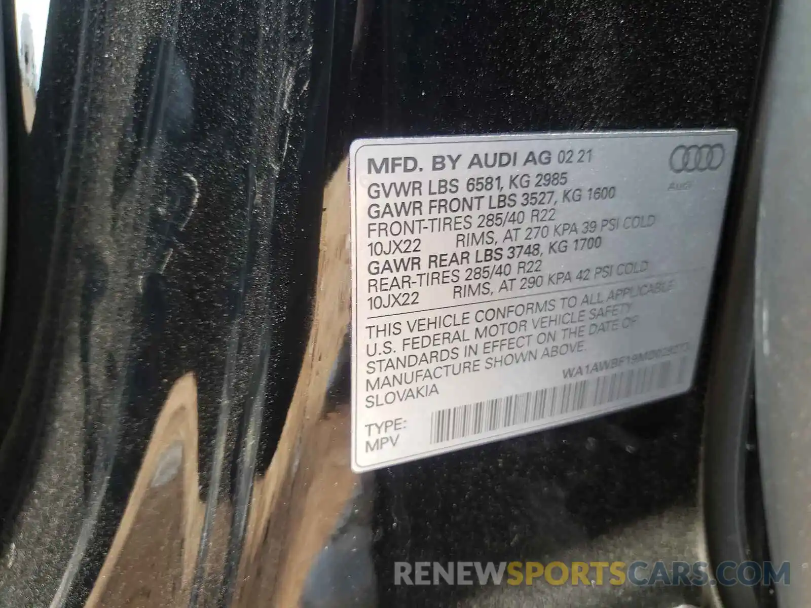 10 Photograph of a damaged car WA1AWBF19MD028273 AUDI SQ8 2021