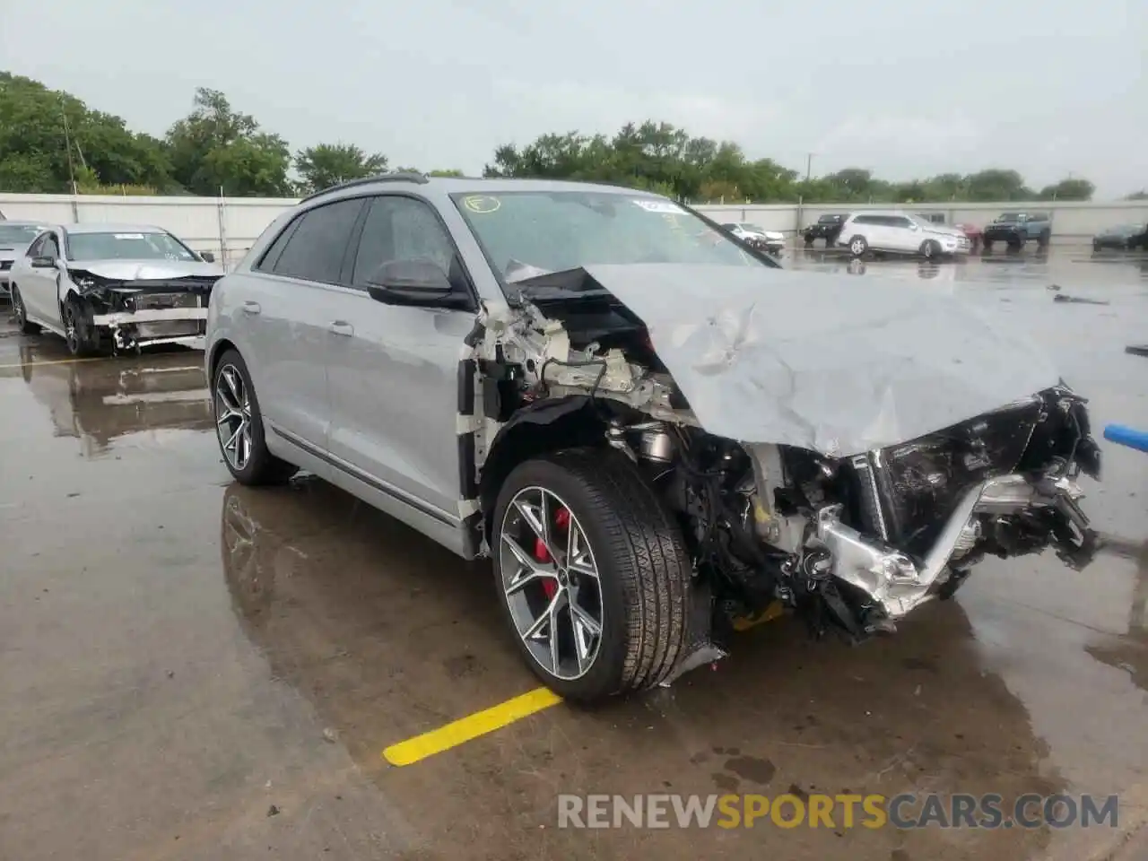 1 Photograph of a damaged car WA1AWBF13ND025032 AUDI SQ8 2022