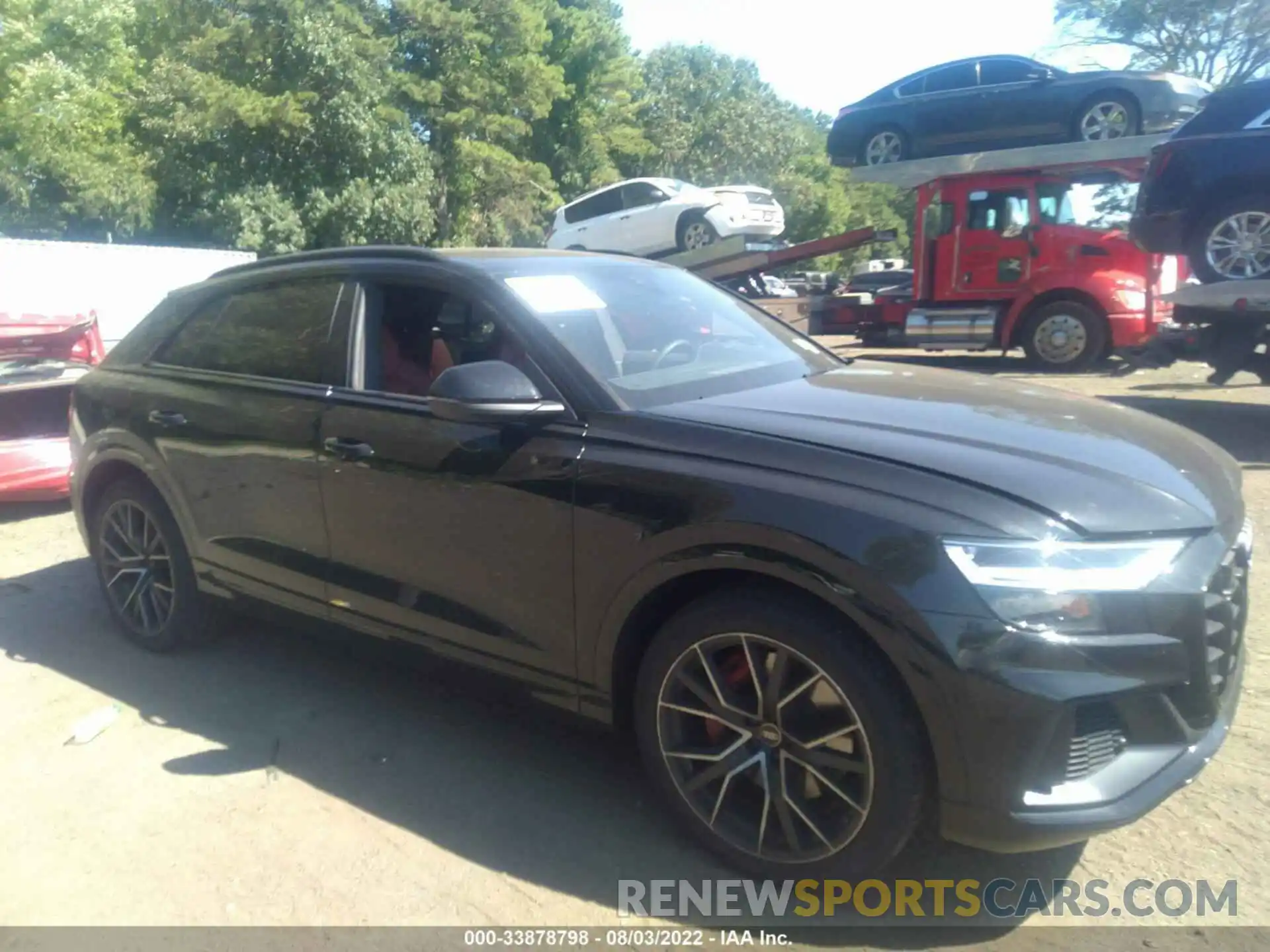 1 Photograph of a damaged car WA1AWBF18ND024829 AUDI SQ8 2022