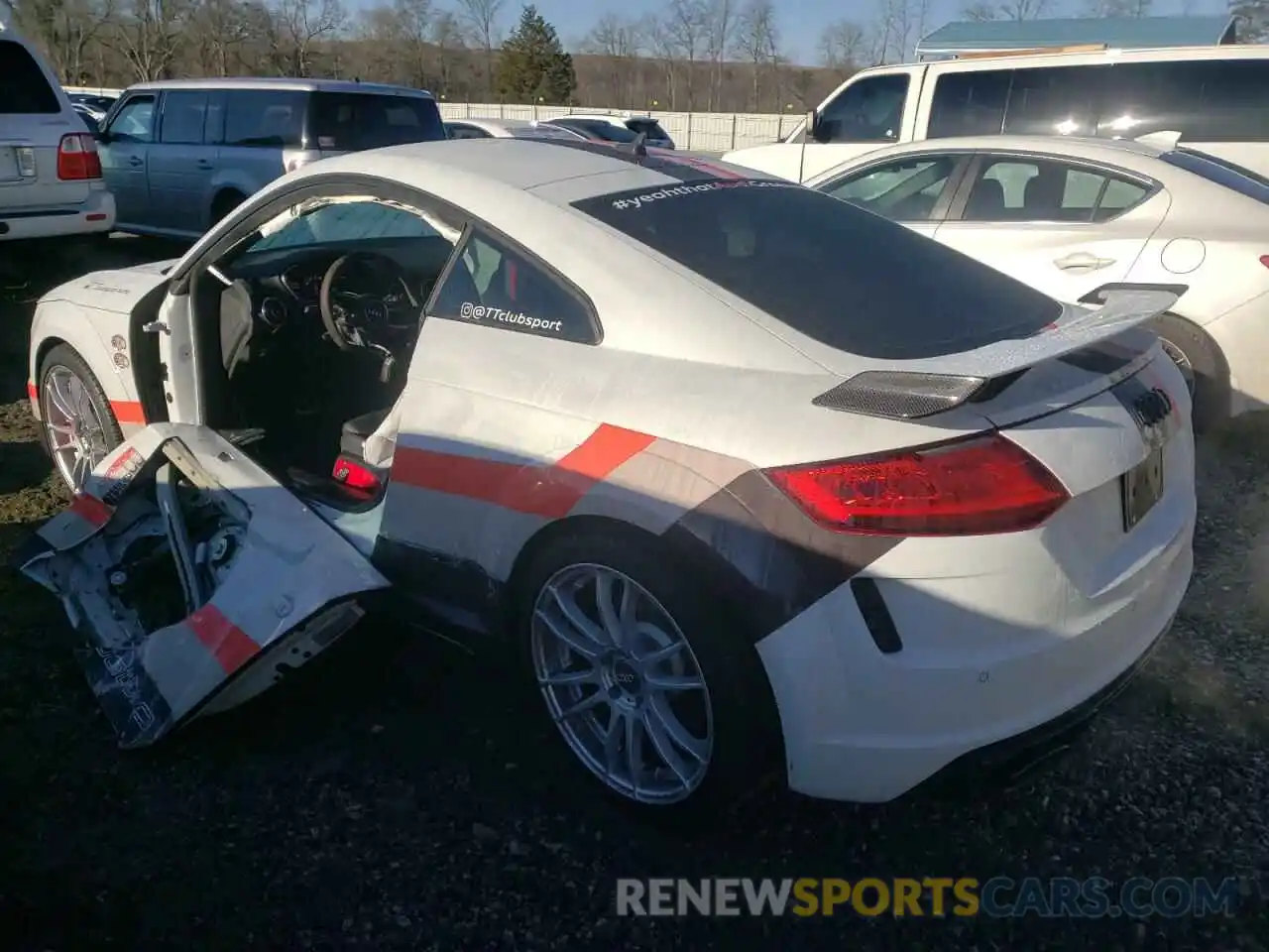 3 Photograph of a damaged car WUAASAFV2K1900809 AUDI TT 2019