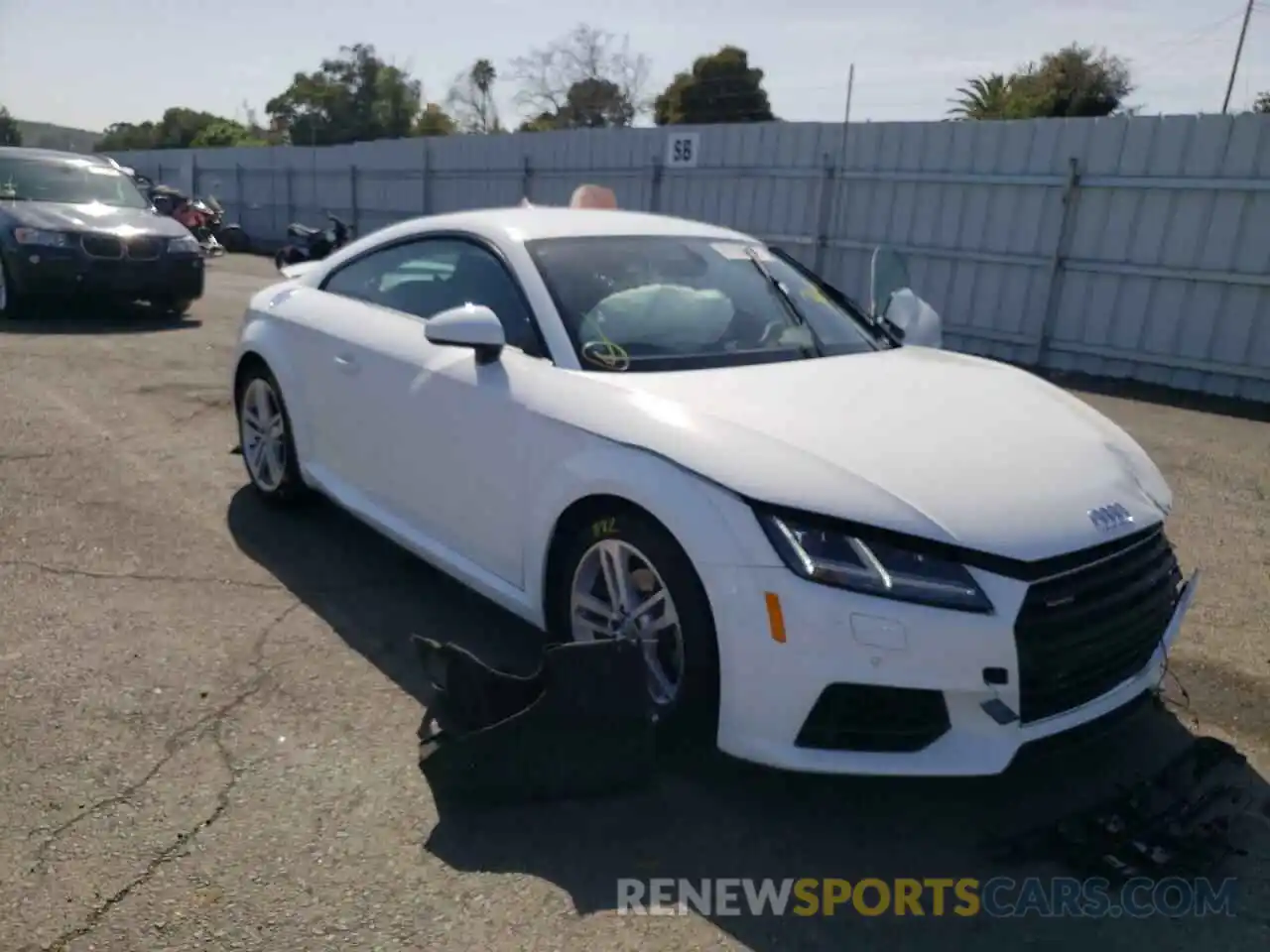 1 Photograph of a damaged car TRUAEAFV6L1004881 AUDI TT 2020