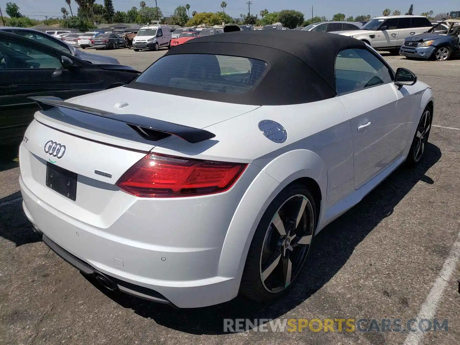 4 Photograph of a damaged car TRUTECFV6L1001662 AUDI TT 2020