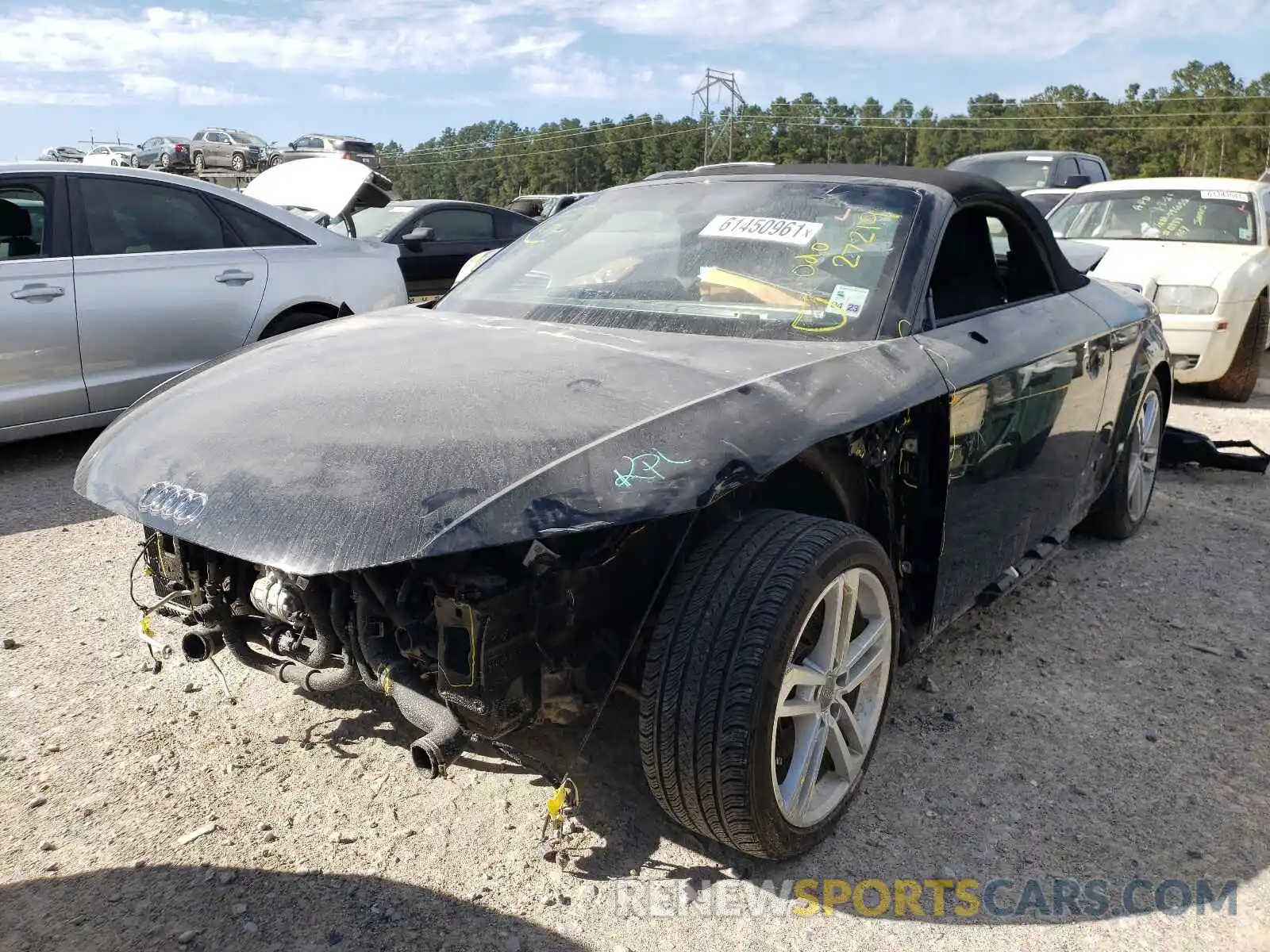 2 Photograph of a damaged car TRUTECFV7L1001167 AUDI TT 2020