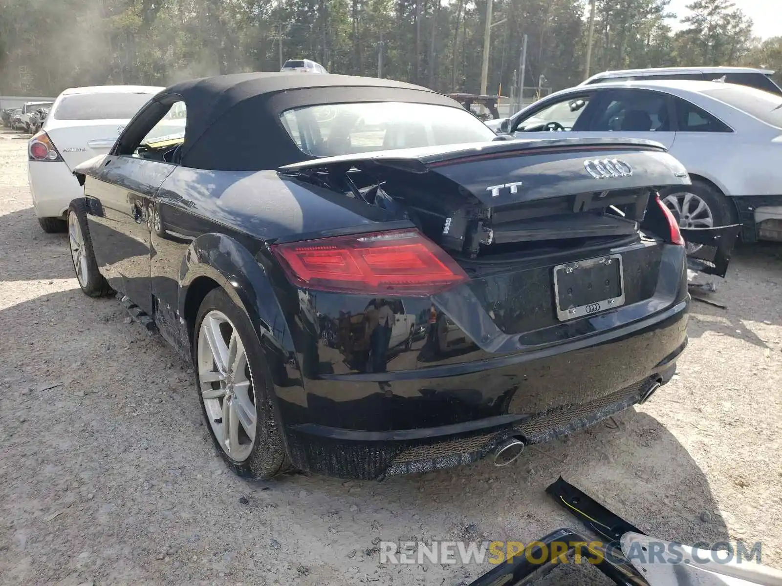 3 Photograph of a damaged car TRUTECFV7L1001167 AUDI TT 2020