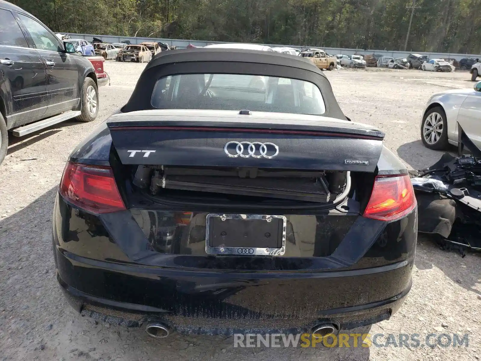 6 Photograph of a damaged car TRUTECFV7L1001167 AUDI TT 2020