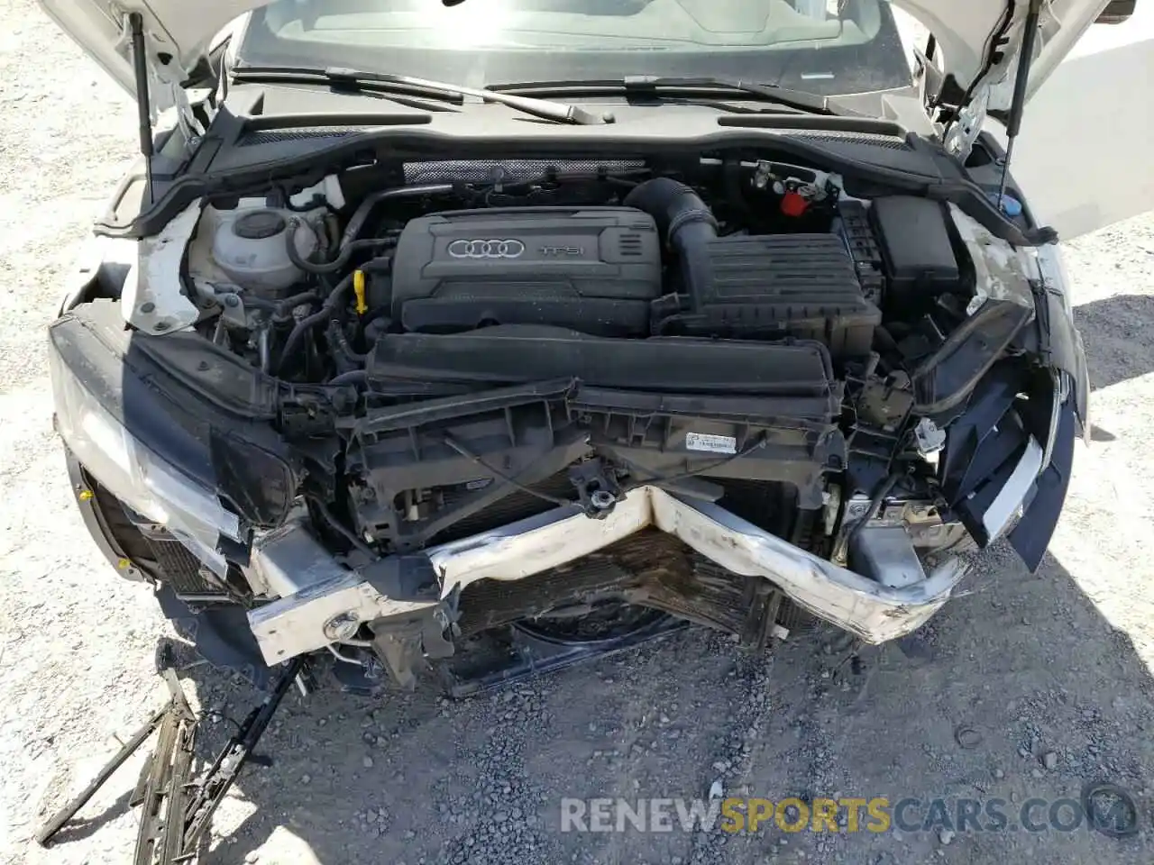 7 Photograph of a damaged car TRUAEAFV9M1002530 AUDI TT 2021