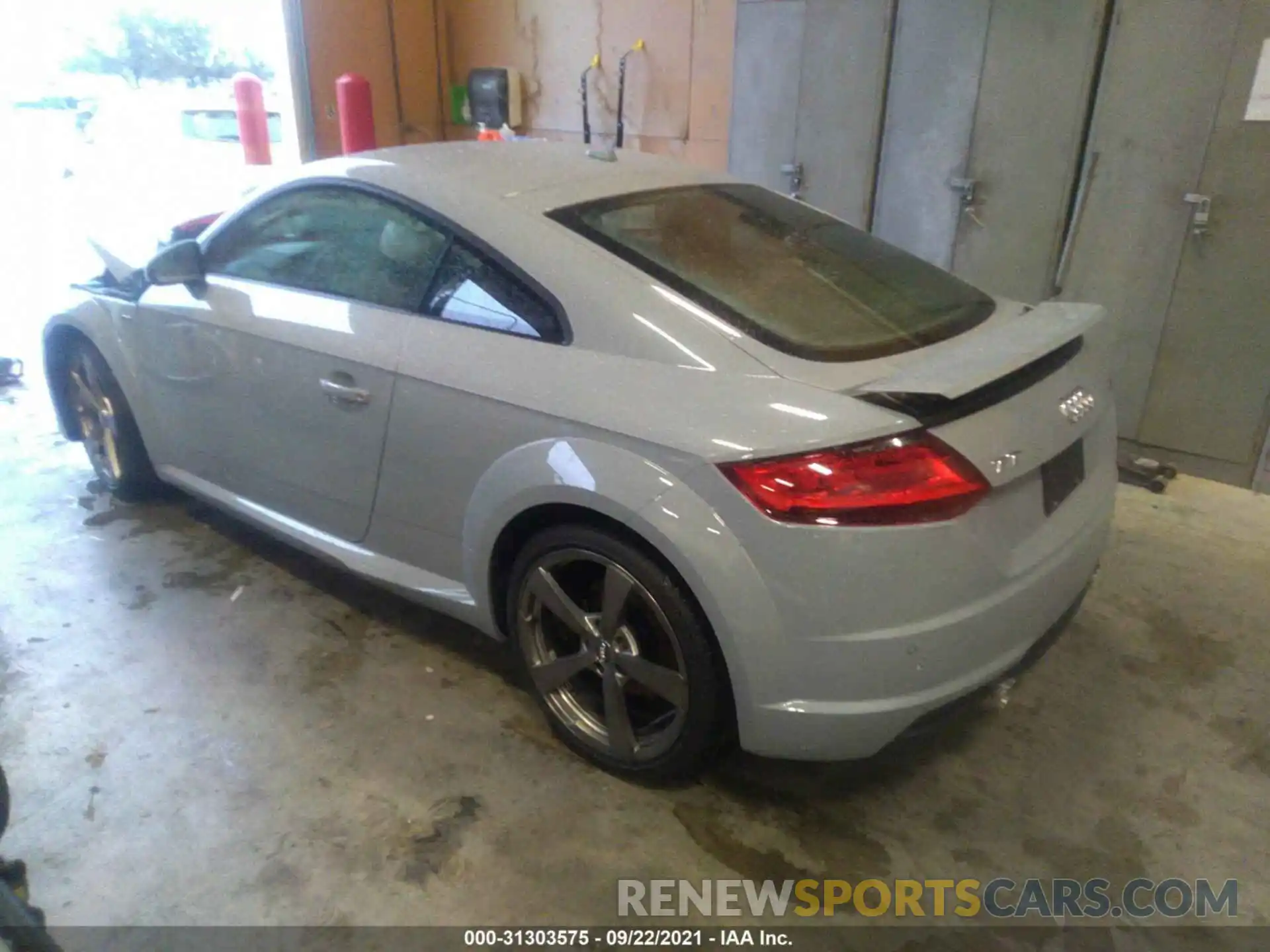 3 Фотография поврежденного автомобиля TRUAEAFV4K1002724 AUDI TT COUPE 2019