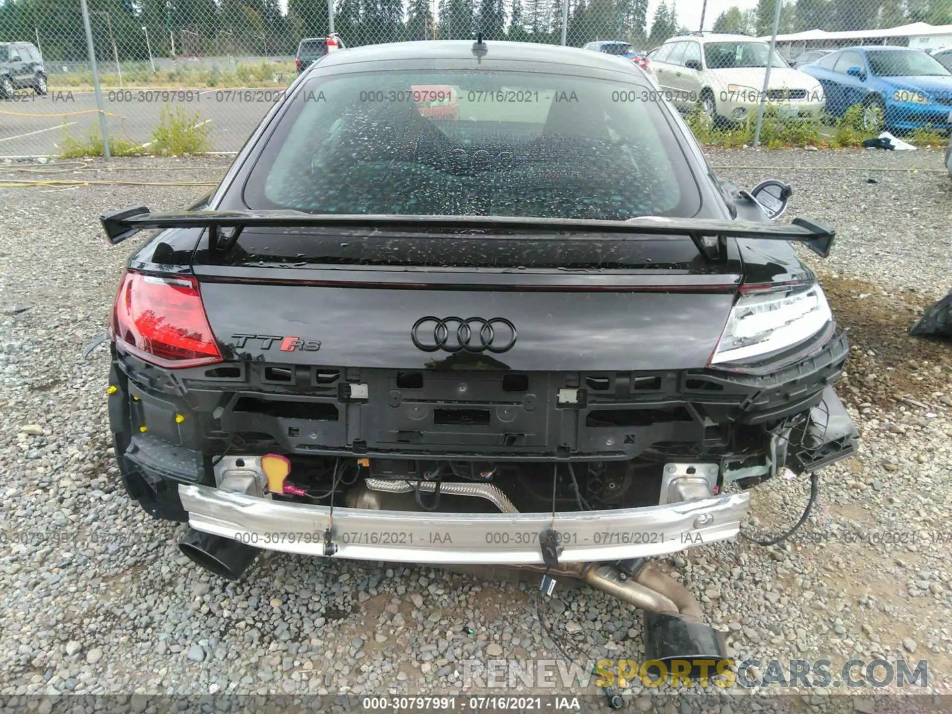 6 Photograph of a damaged car WUAASAFV2M1900232 AUDI TT RS 2021