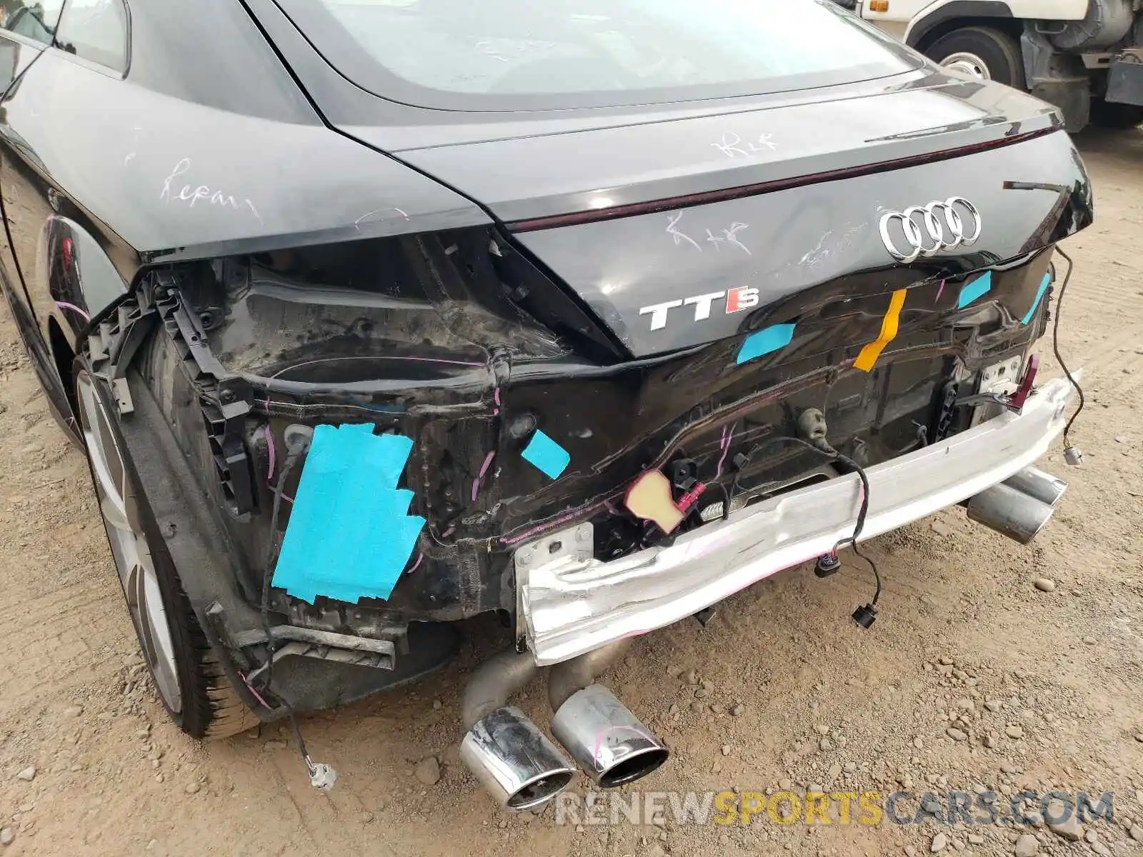 9 Photograph of a damaged car TRUA1AFV6K1002381 AUDI TTS 2019