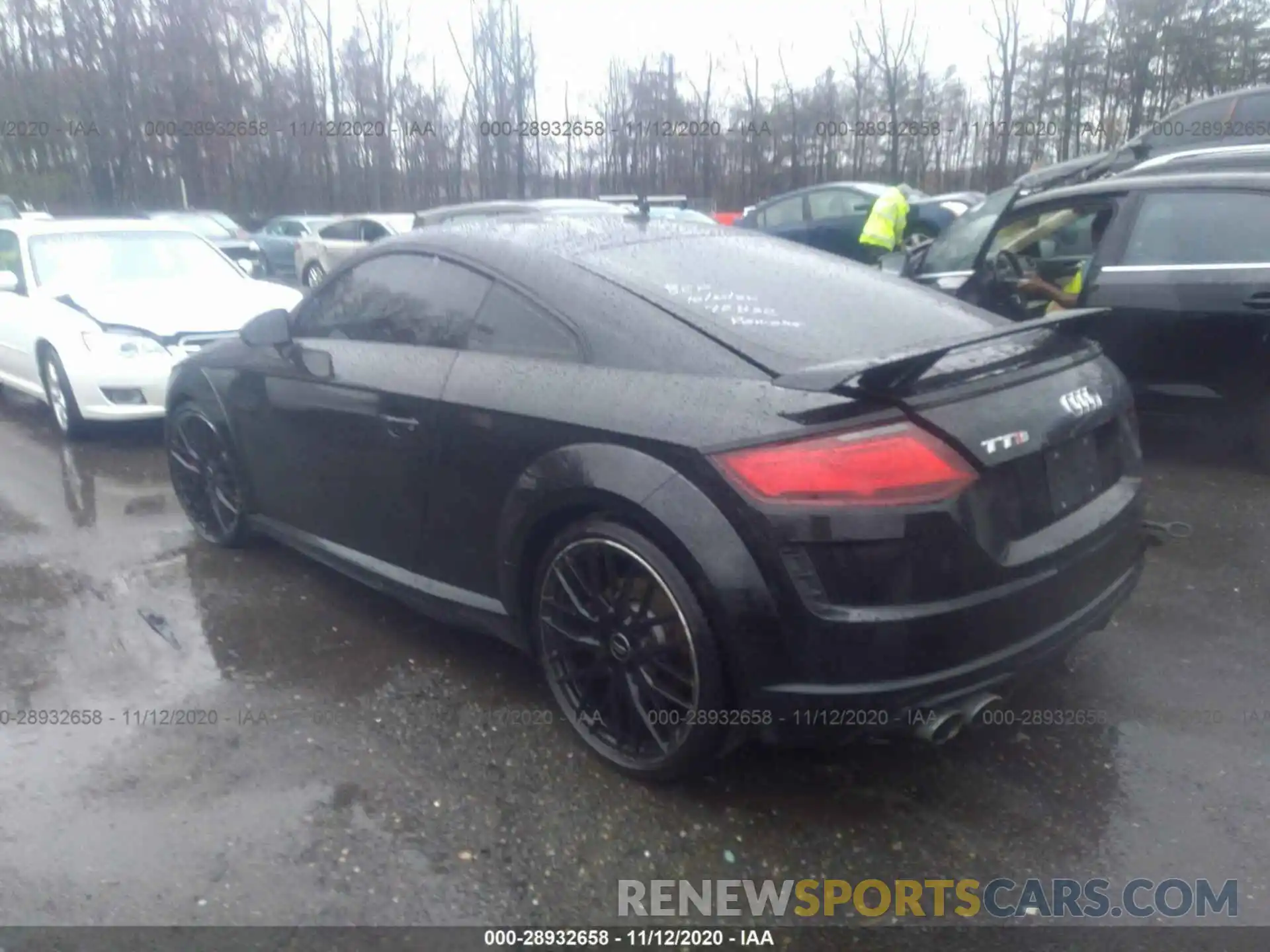 3 Photograph of a damaged car TRUA1AFV6L1002947 AUDI TTS 2020