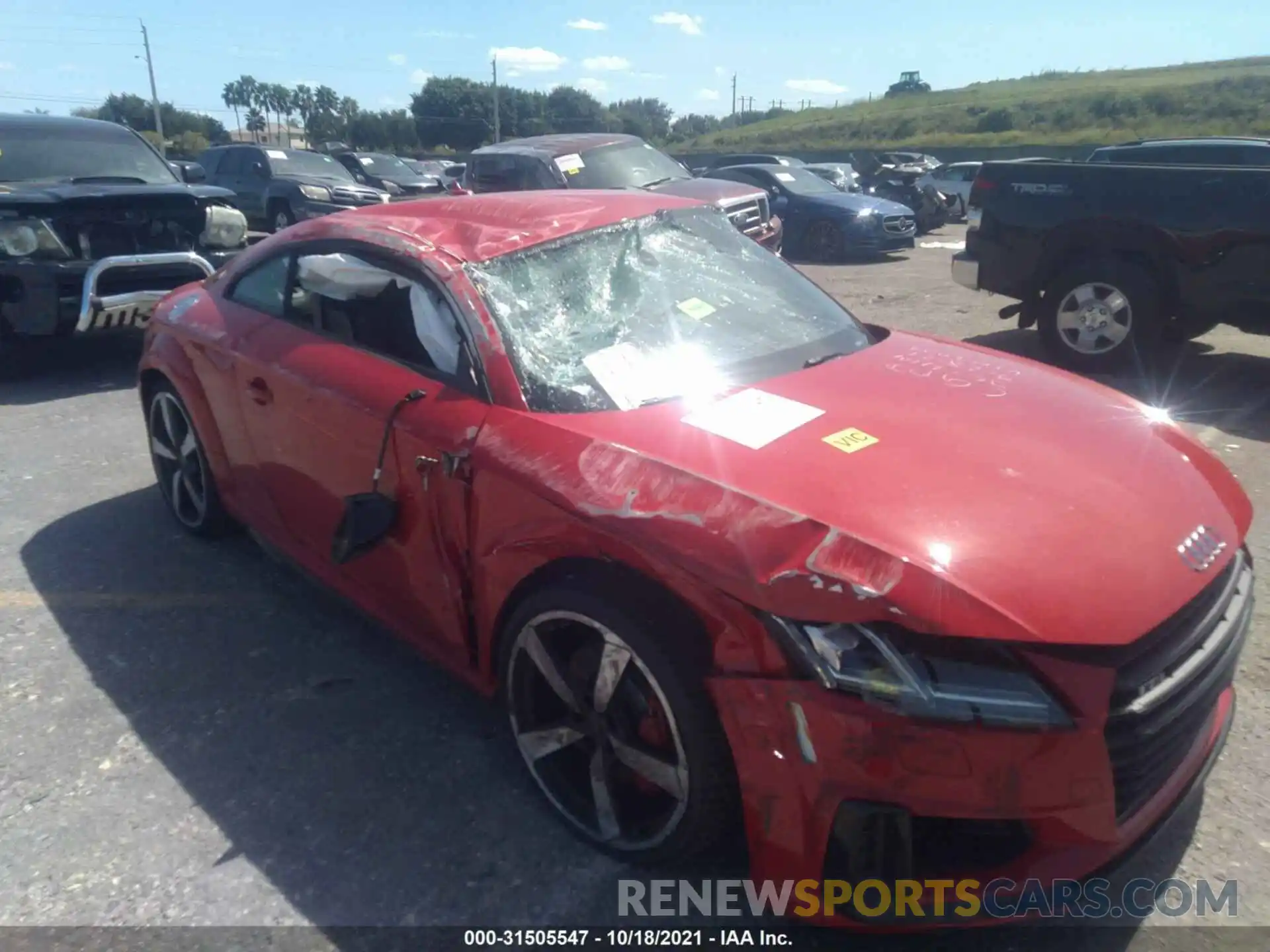 6 Photograph of a damaged car TRUA1AFV4M1007033 AUDI TTS 2021