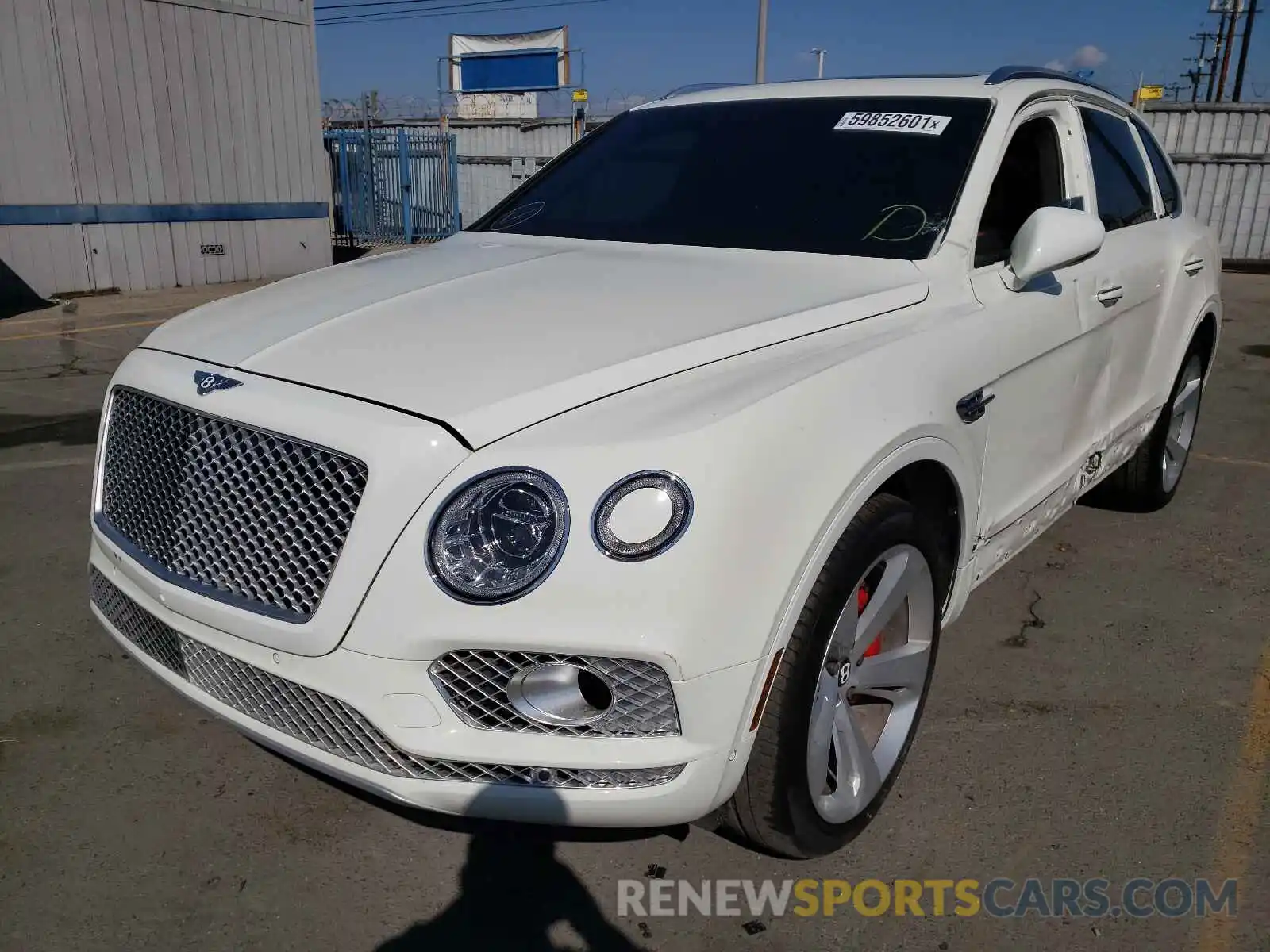 2 Фотография поврежденного автомобиля SJAAM2ZV5KC024946 BENTLEY ALL MODELS 2019