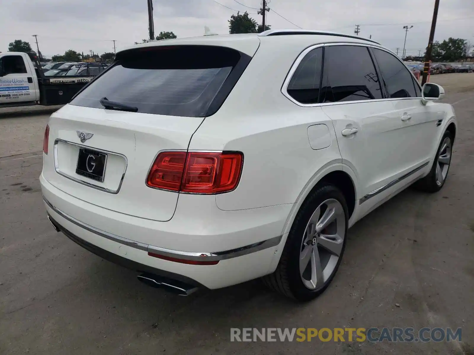 4 Photograph of a damaged car SJAAM2ZV5KC024946 BENTLEY ALL MODELS 2019