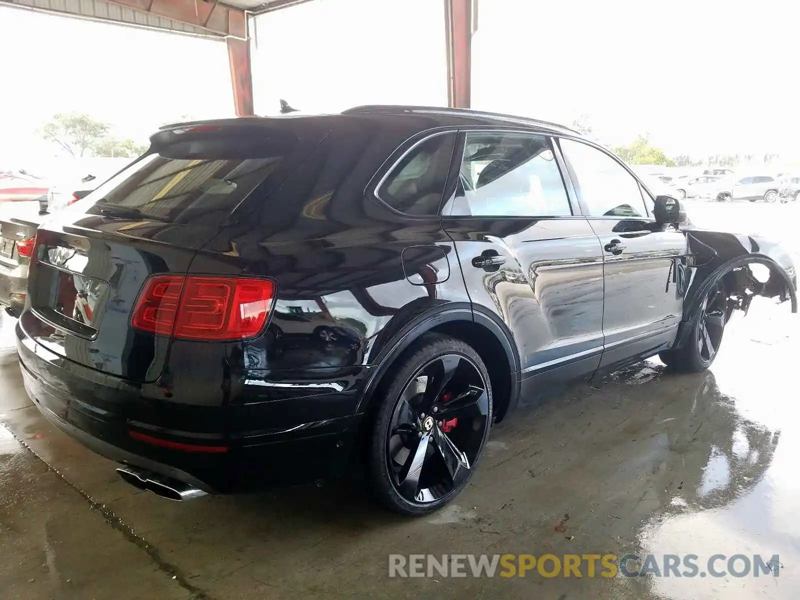 4 Photograph of a damaged car SJAAM2ZV7KC027301 BENTLEY BENTAYGA 2019