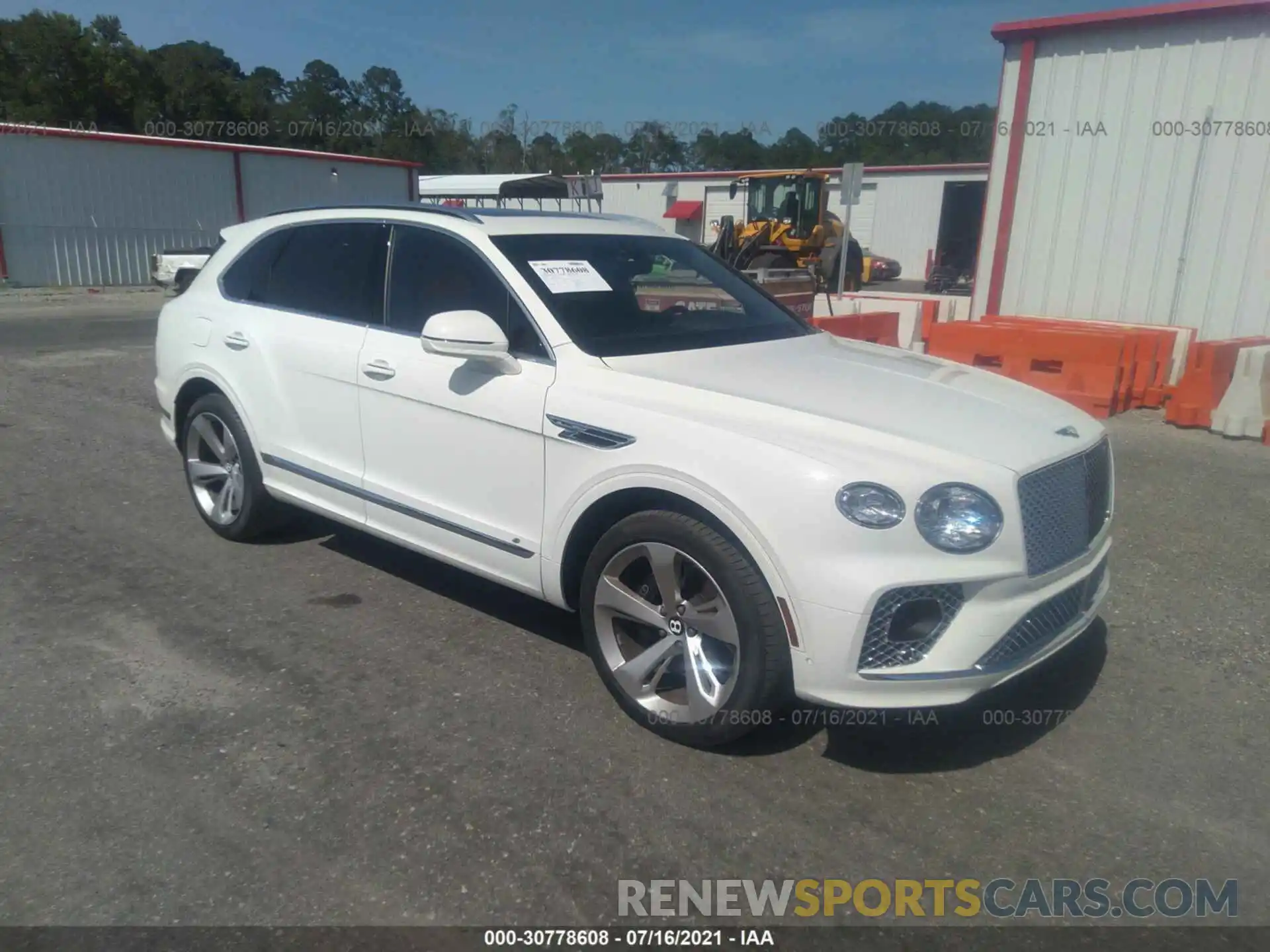 1 Photograph of a damaged car SJAAM2ZV0MC035145 BENTLEY BENTAYGA 2021