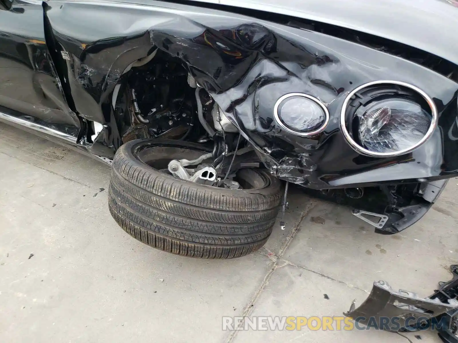 9 Photograph of a damaged car SCBCG2ZG0LC075470 BENTLEY CONTINENTA 2020