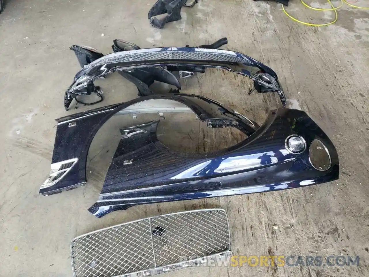 9 Photograph of a damaged car SCBCG2ZG9LC074611 BENTLEY CONTINENTA 2020