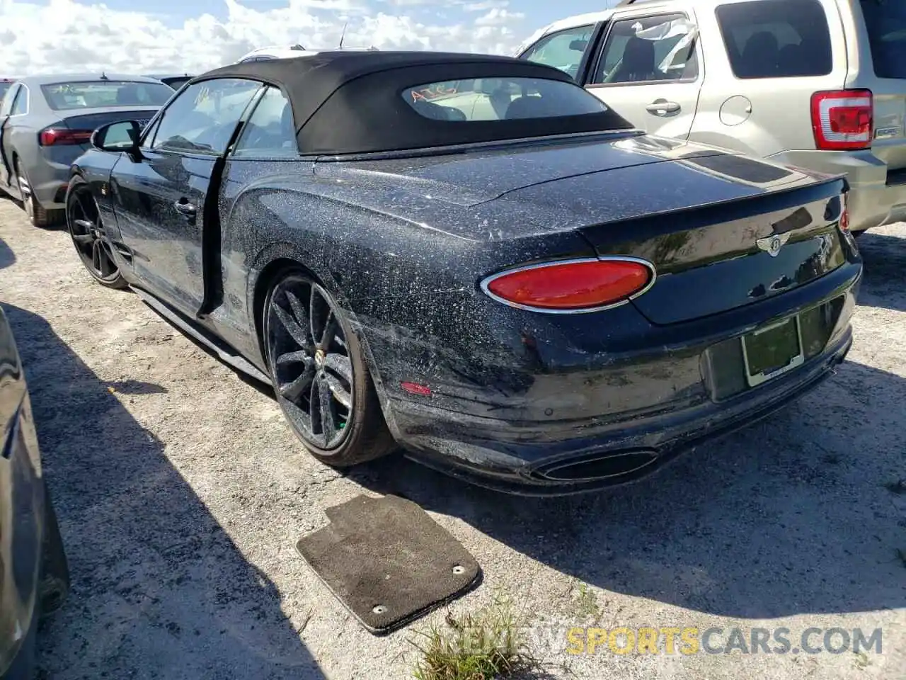 3 Photograph of a damaged car SCBDB4ZG3LC079852 BENTLEY CONTINENTA 2020