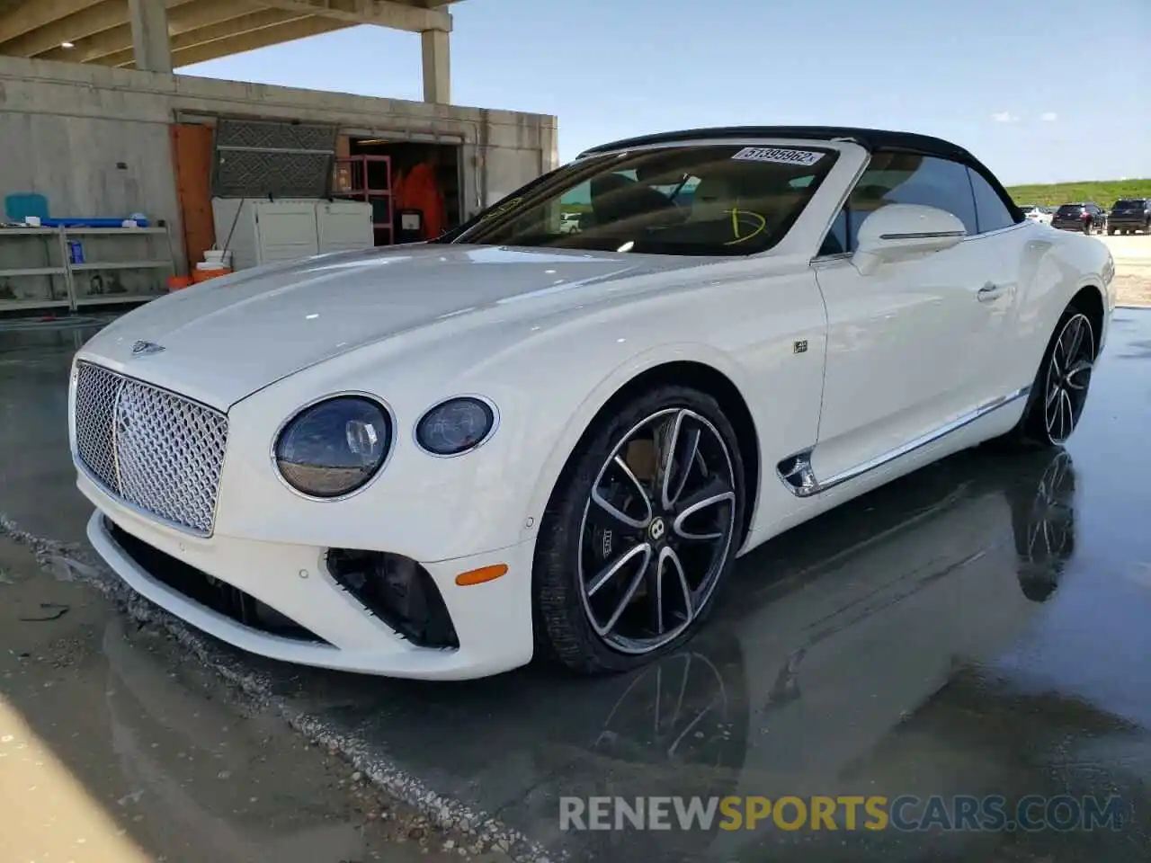 2 Фотография поврежденного автомобиля SCBDG4ZG0LC075324 BENTLEY CONTINENTA 2020