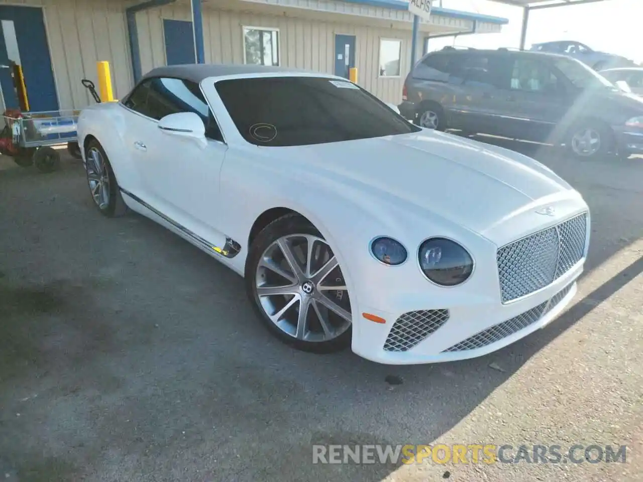 1 Photograph of a damaged car SCBDB4ZG0MC088297 BENTLEY CONTINENTA 2021