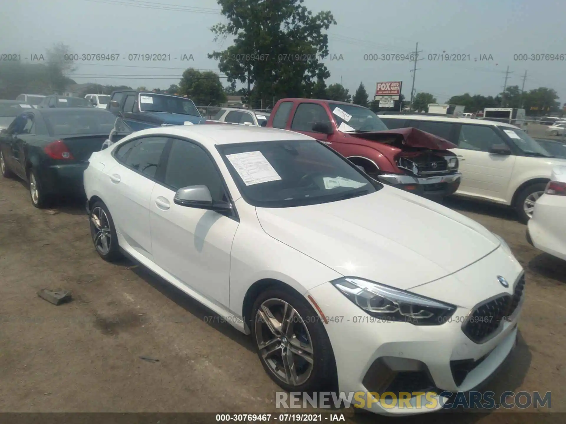 1 Photograph of a damaged car WBA13AL05L7F42641 BMW 2 SERIES 2020