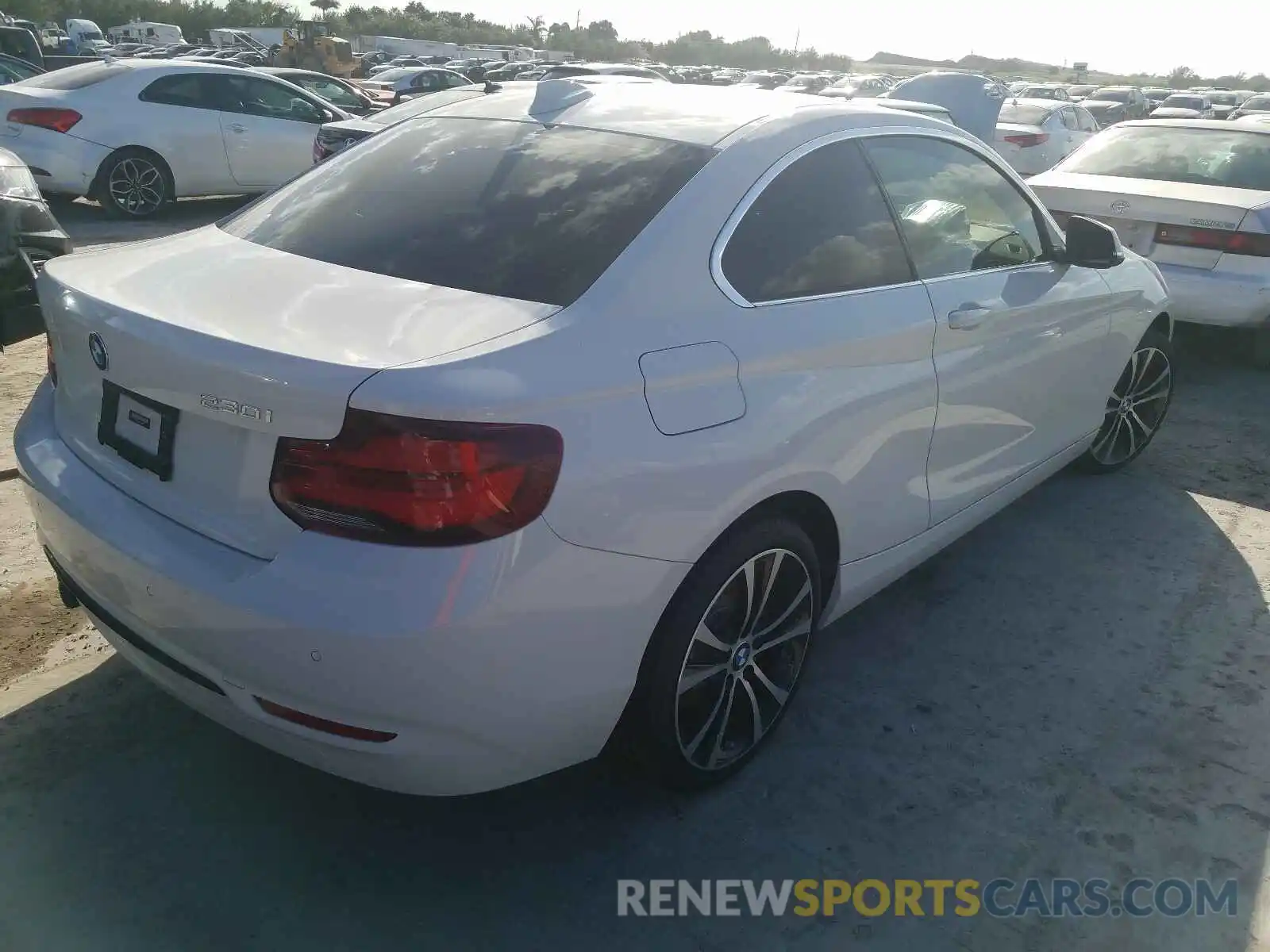 4 Photograph of a damaged car WBA2J1C01L7E54504 BMW 2 SERIES 2020