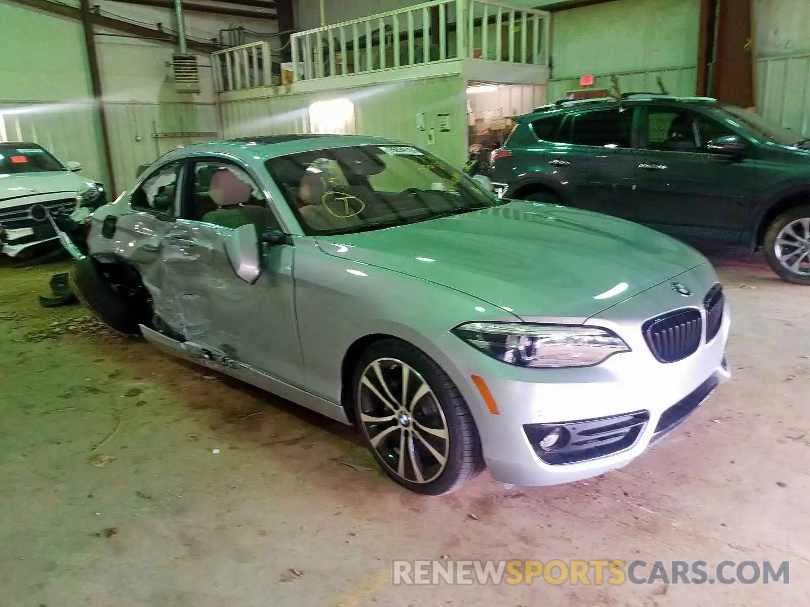 1 Photograph of a damaged car WBA2J1C04L7E69496 BMW 2 SERIES 2020