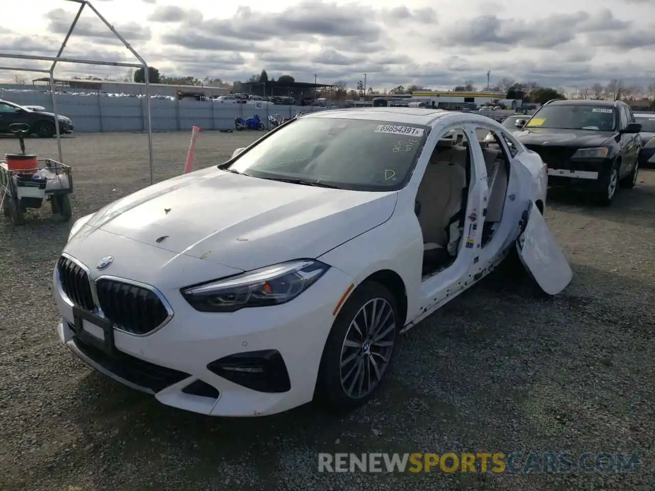 2 Photograph of a damaged car WBA73AK02L7F42639 BMW 2 SERIES 2020