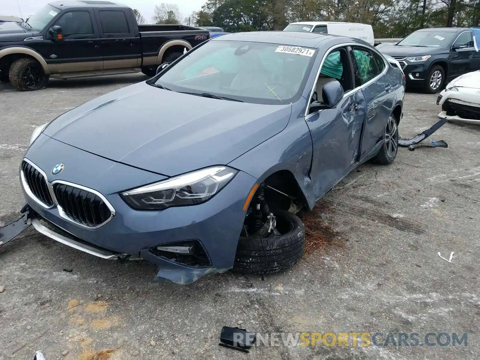 2 Фотография поврежденного автомобиля WBA73AK03L7F70885 BMW 2 SERIES 2020