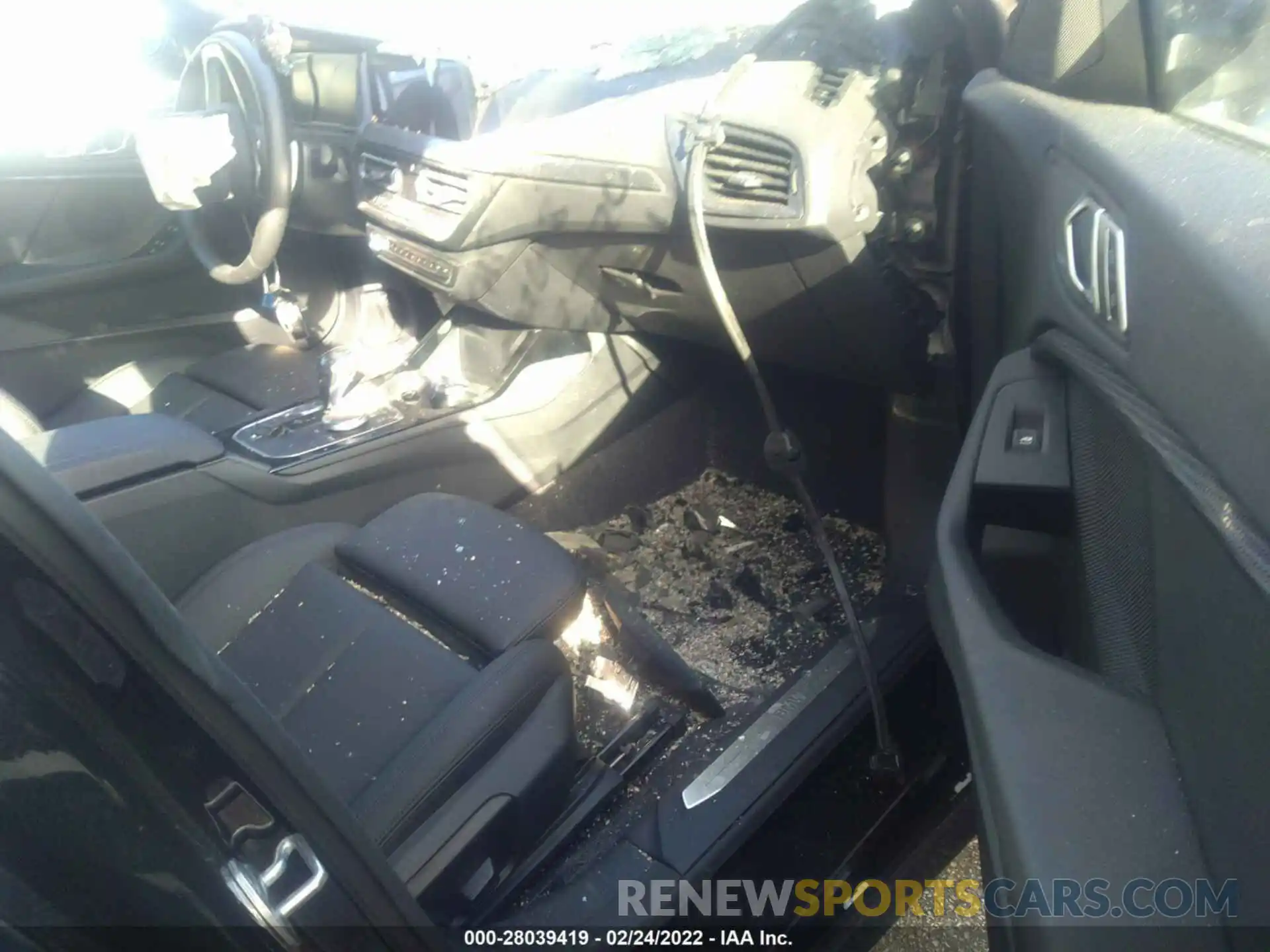5 Фотография поврежденного автомобиля WBA73AK04L7F74704 BMW 2 SERIES 2020