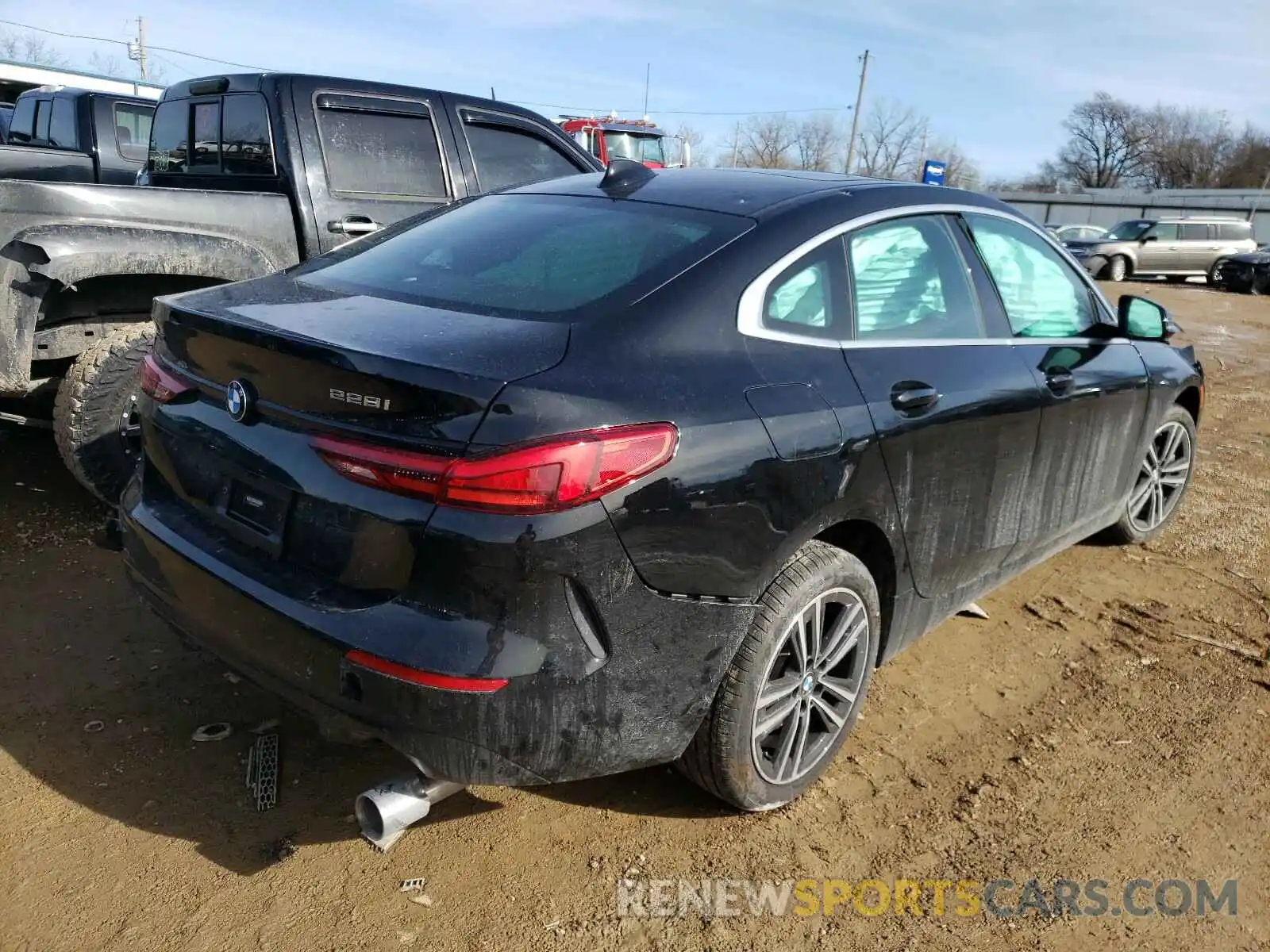 4 Фотография поврежденного автомобиля WBA73AK08L7F51099 BMW 2 SERIES 2020