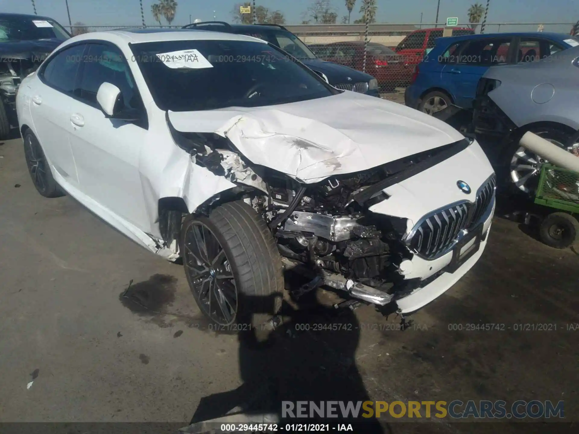 1 Фотография поврежденного автомобиля WBA73AK08L7F77038 BMW 2 SERIES 2020