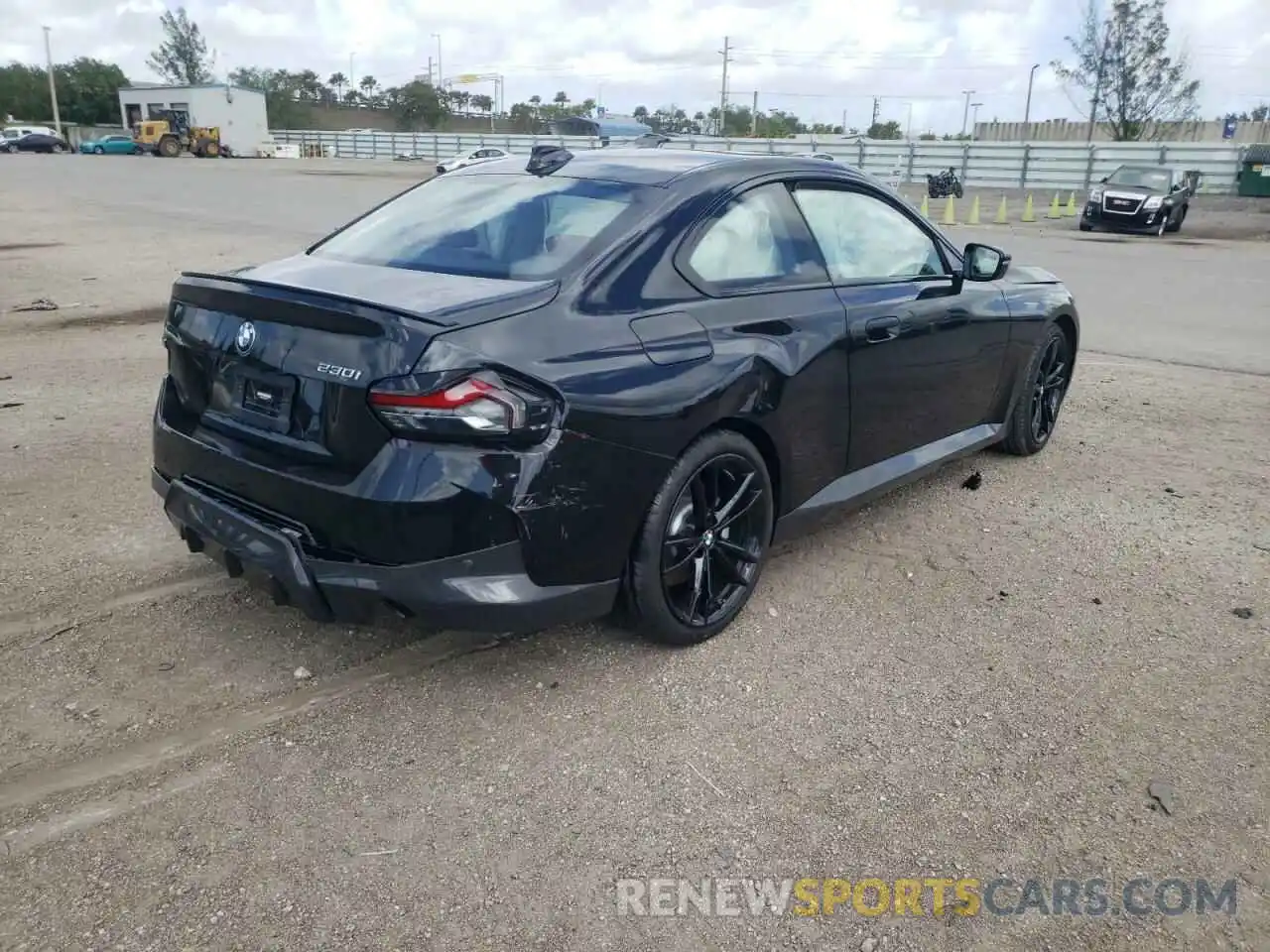 4 Photograph of a damaged car 3MW23CM09N8C49953 BMW 2 SERIES 2022