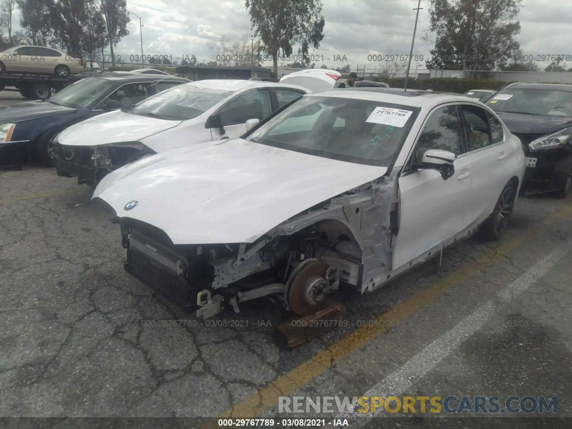 2 Photograph of a damaged car 3MW5R1J51K8A05676 BMW 3 SERIES 2019