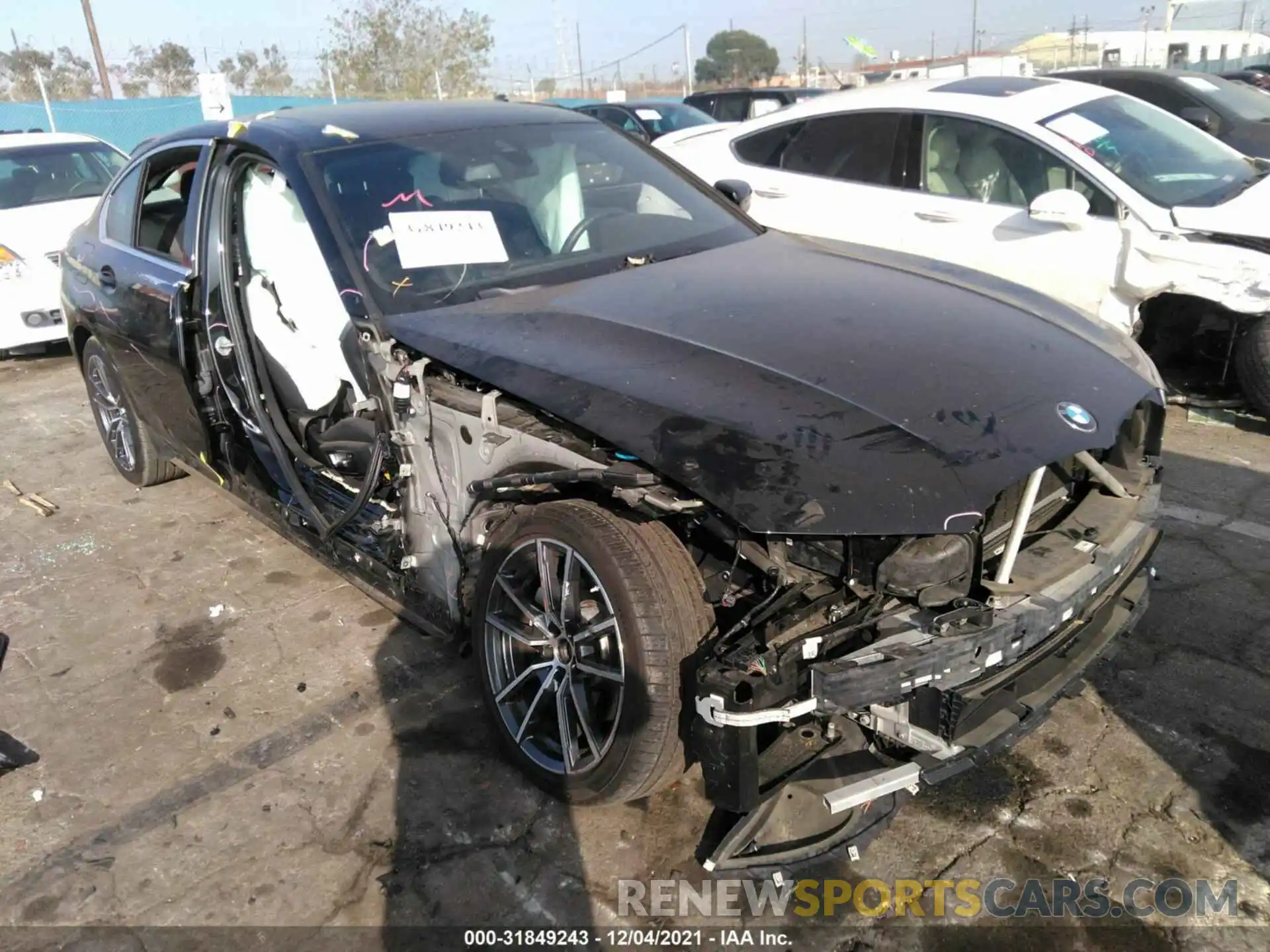 1 Photograph of a damaged car 3MW5R1J51K8B00514 BMW 3 SERIES 2019