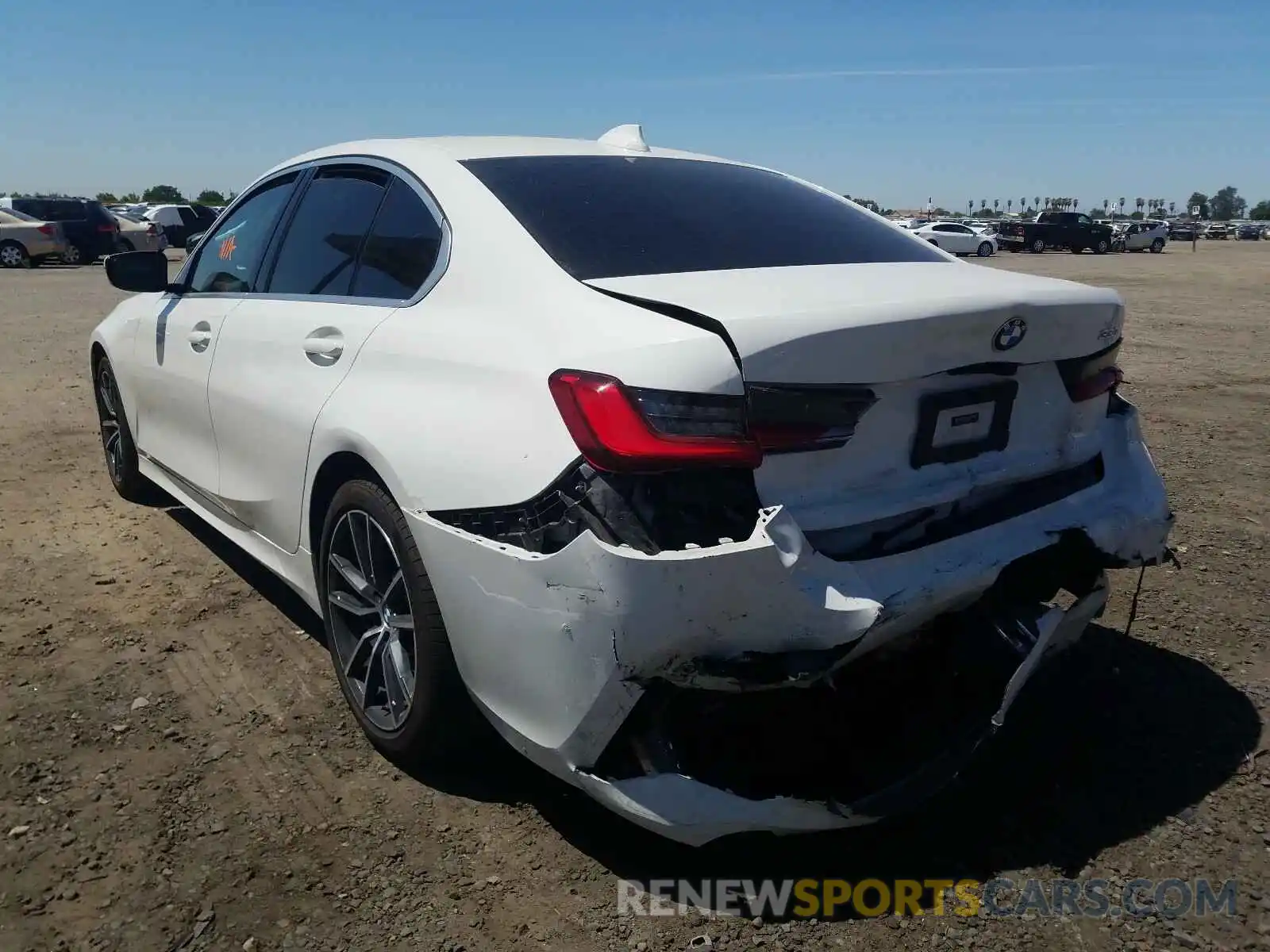 3 Photograph of a damaged car 3MW5R1J51K8B01064 BMW 3 SERIES 2019