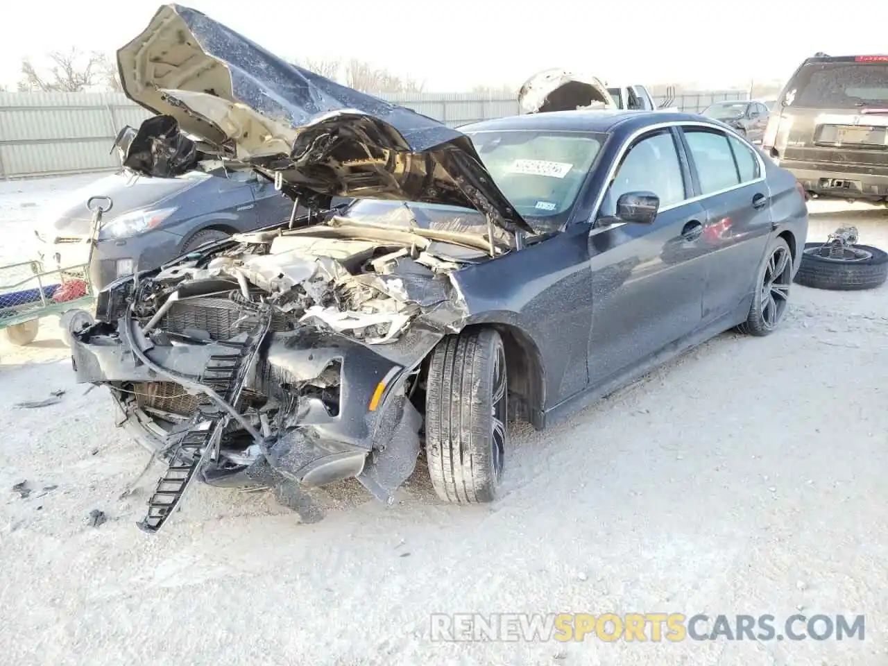 2 Photograph of a damaged car 3MW5R1J52K8A04147 BMW 3 SERIES 2019