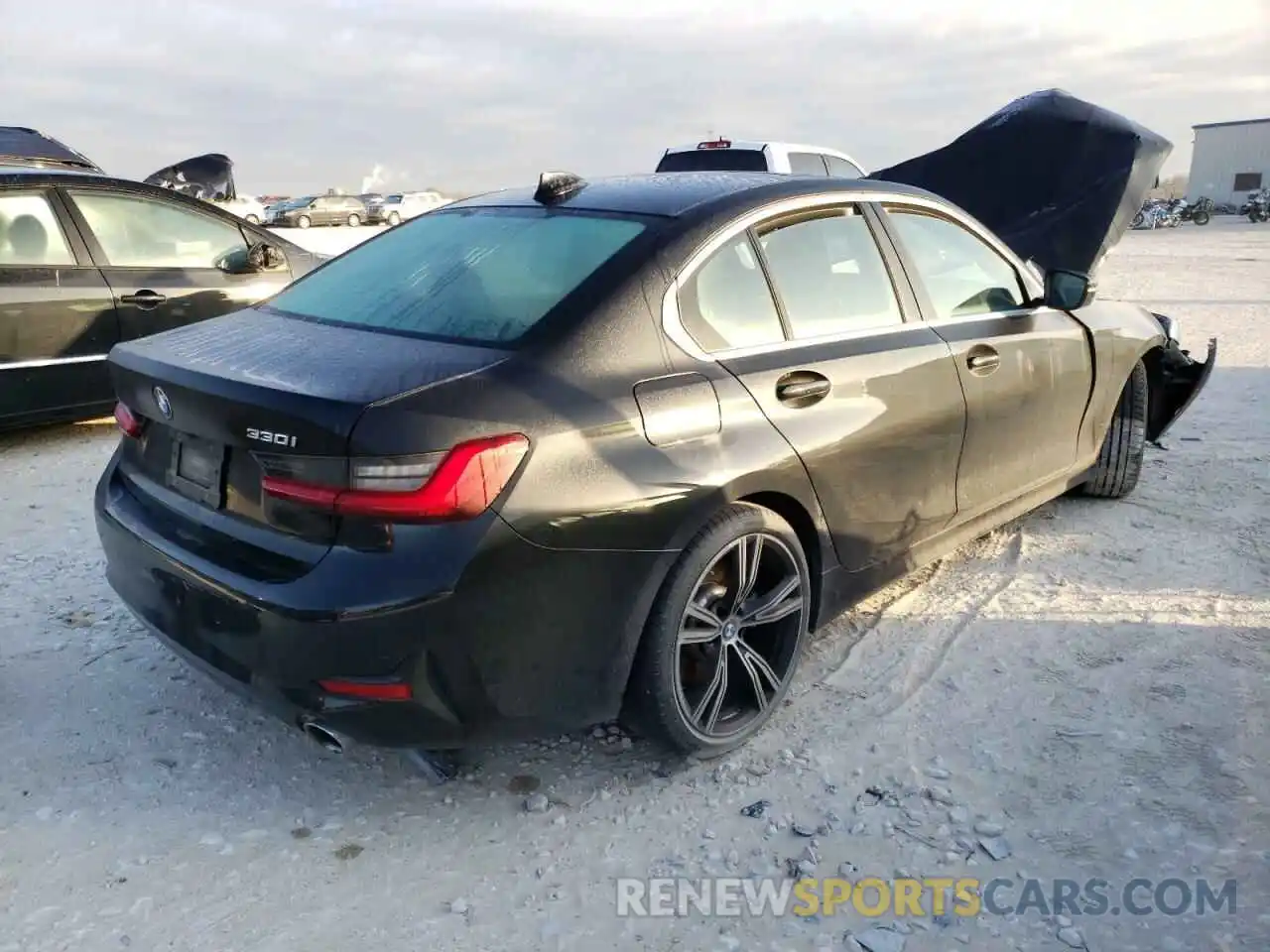 4 Фотография поврежденного автомобиля 3MW5R1J52K8A04147 BMW 3 SERIES 2019