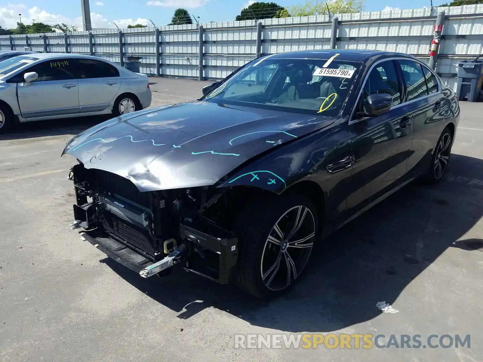 2 Фотография поврежденного автомобиля 3MW5R1J53K8A04190 BMW 3 SERIES 2019