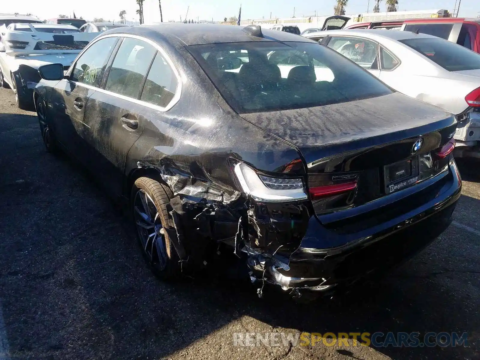 3 Photograph of a damaged car 3MW5R1J53K8B00708 BMW 3 SERIES 2019